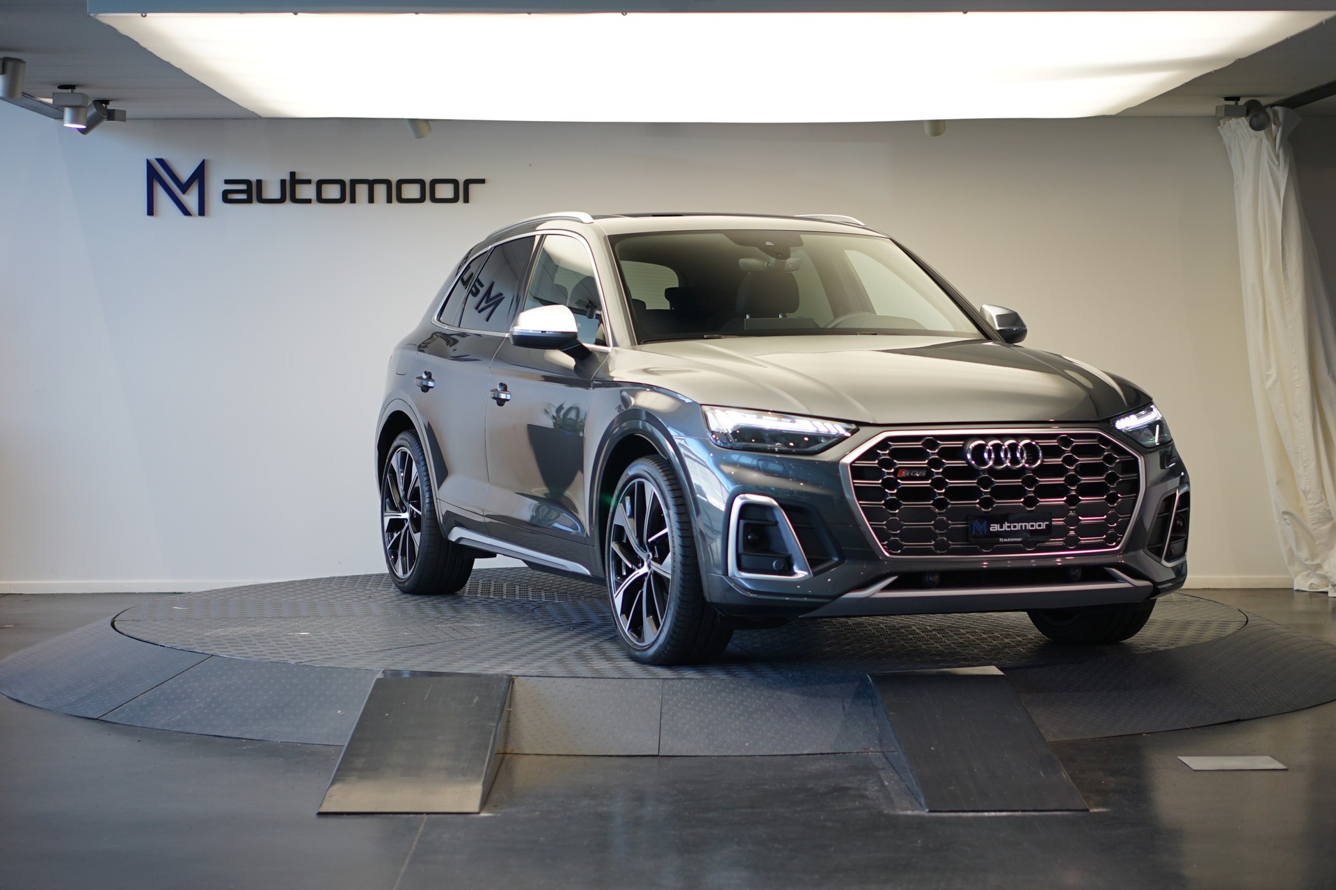 AUDI SQ5 TDI quattro tiptronic *Panorama* *Assistenzpaket*-showroom-element-2