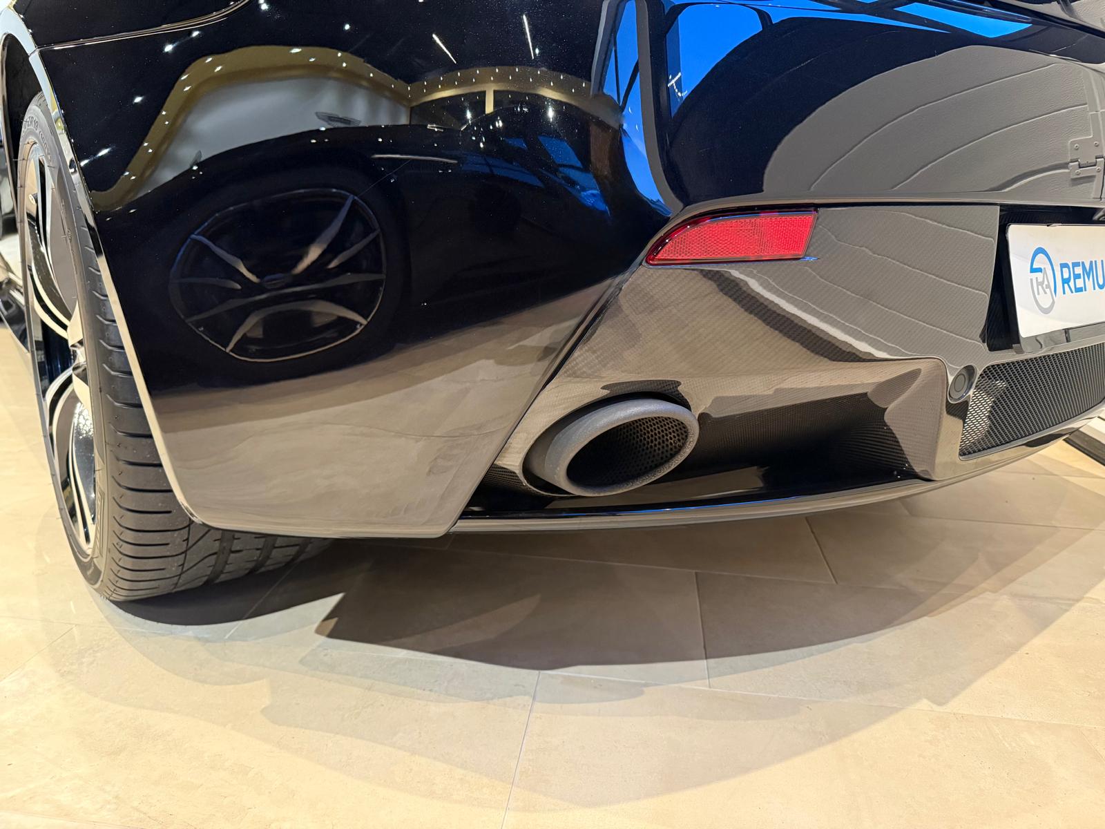 ASTON MARTIN V12 Vantage 5.9 S Sportshift-image-6