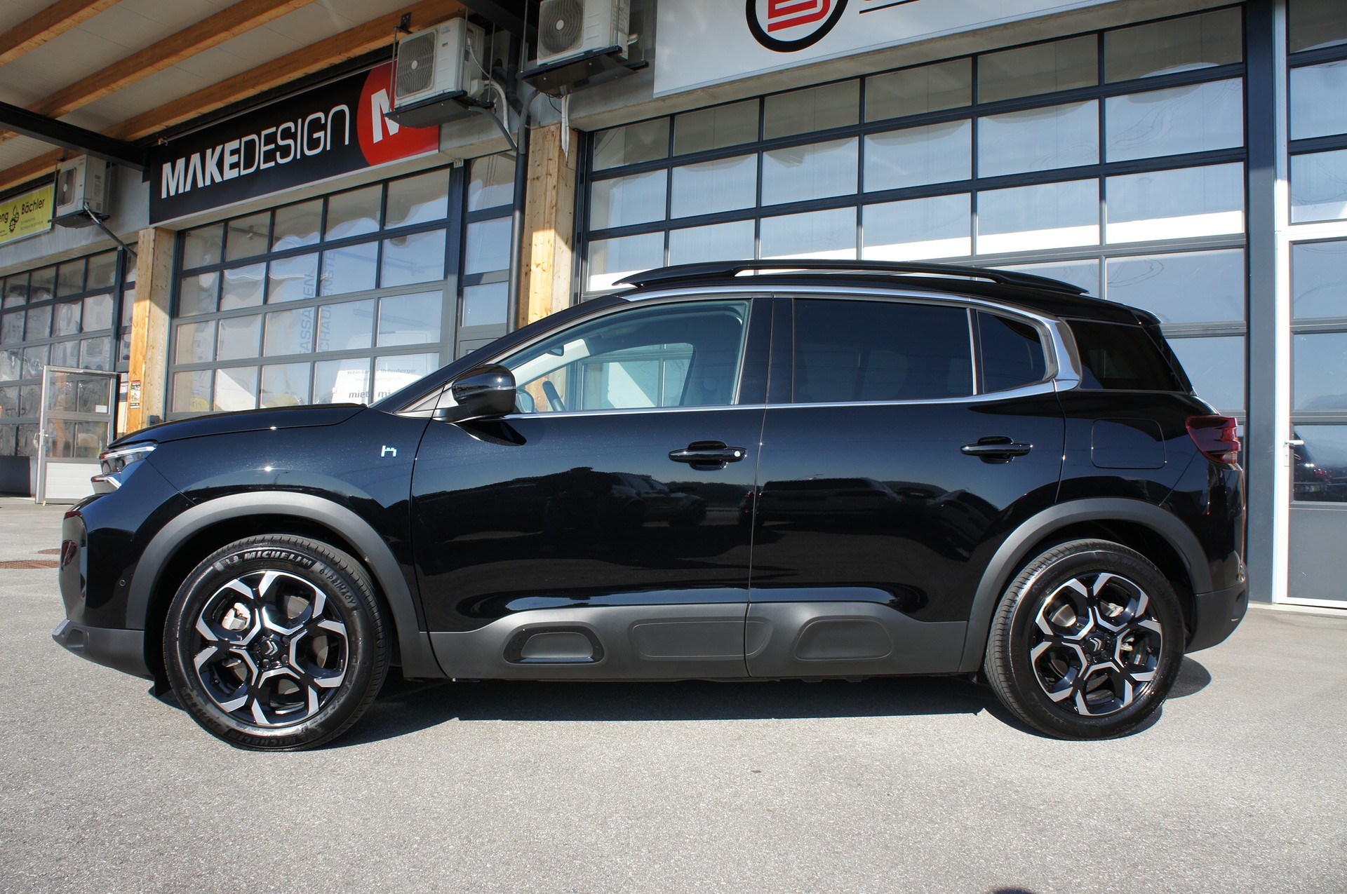 CITROEN C5 Aircross 1.6 PHEV Swiss Edition-showroom-element-1
