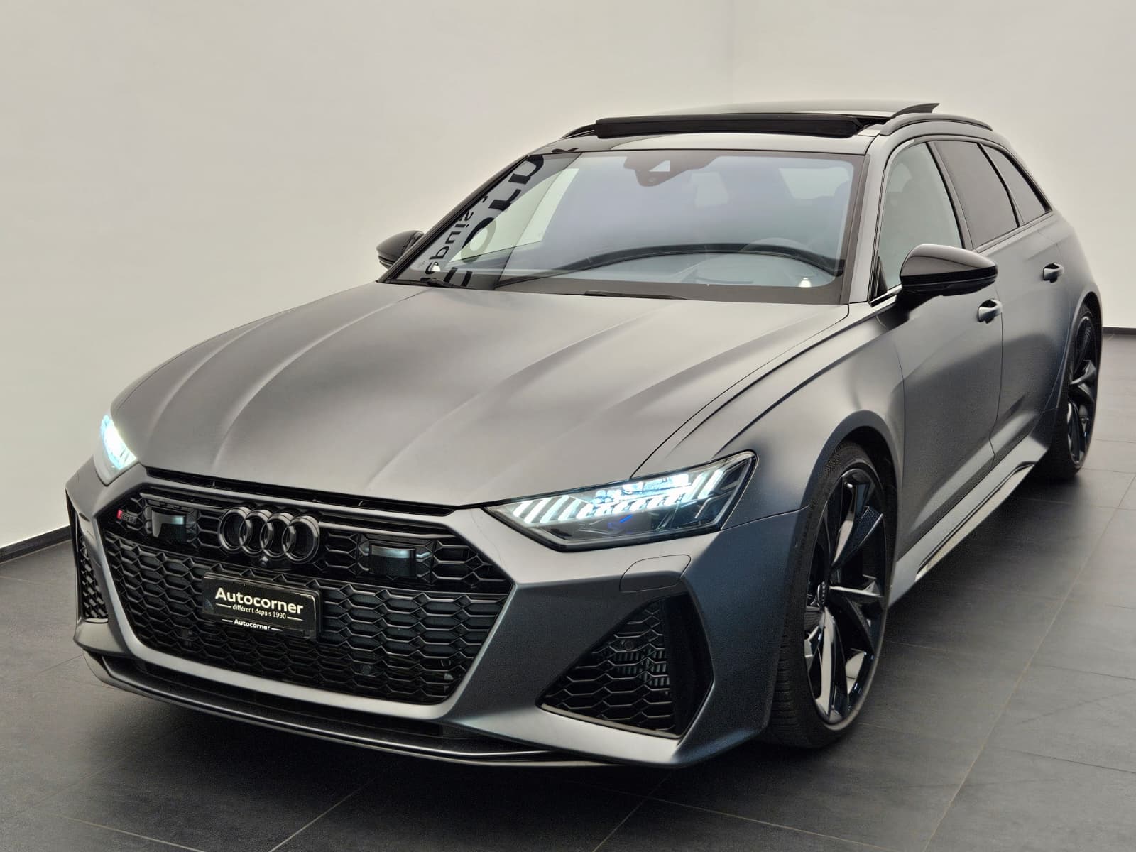 AUDI RS6 Avant 4.0 TFSI V8 quattro-showroom-element-2