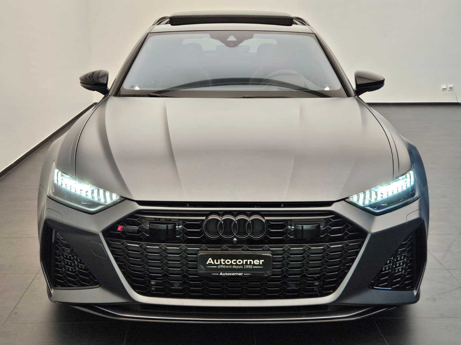 AUDI RS6 Avant 4.0 TFSI V8 quattro-showroom-element-3