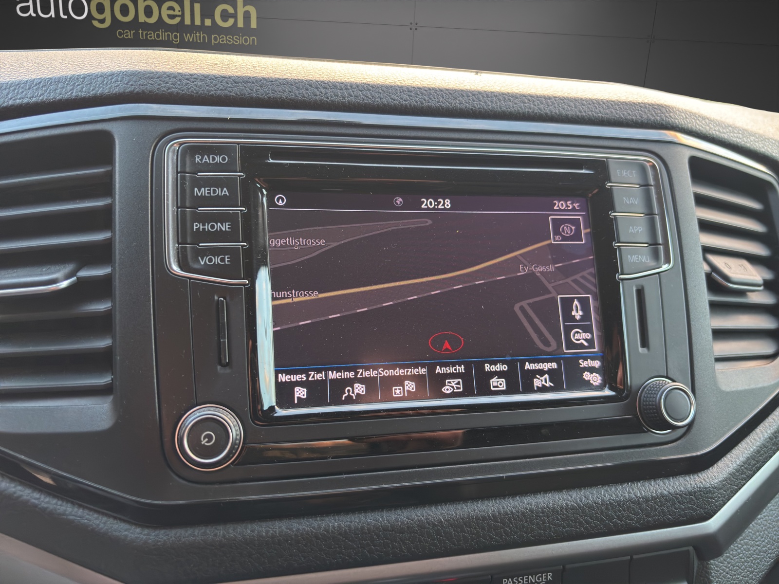 VW Amarok 3.0TDI Comfortline 4Motion Automatic-image-8