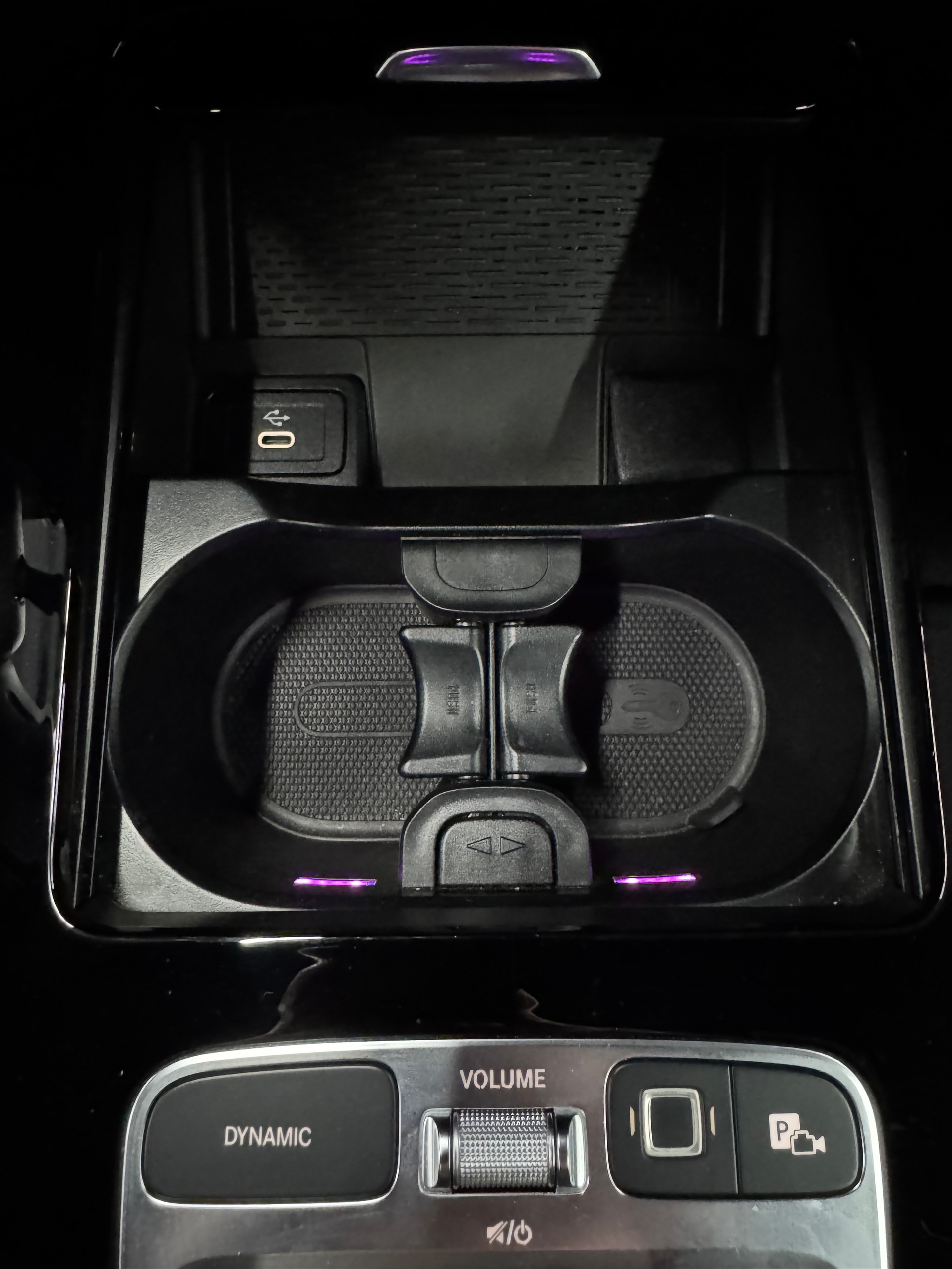 MERCEDES-BENZ CLA 220 4Matic AMG Line 8G-DCT *Facelift*-image-19