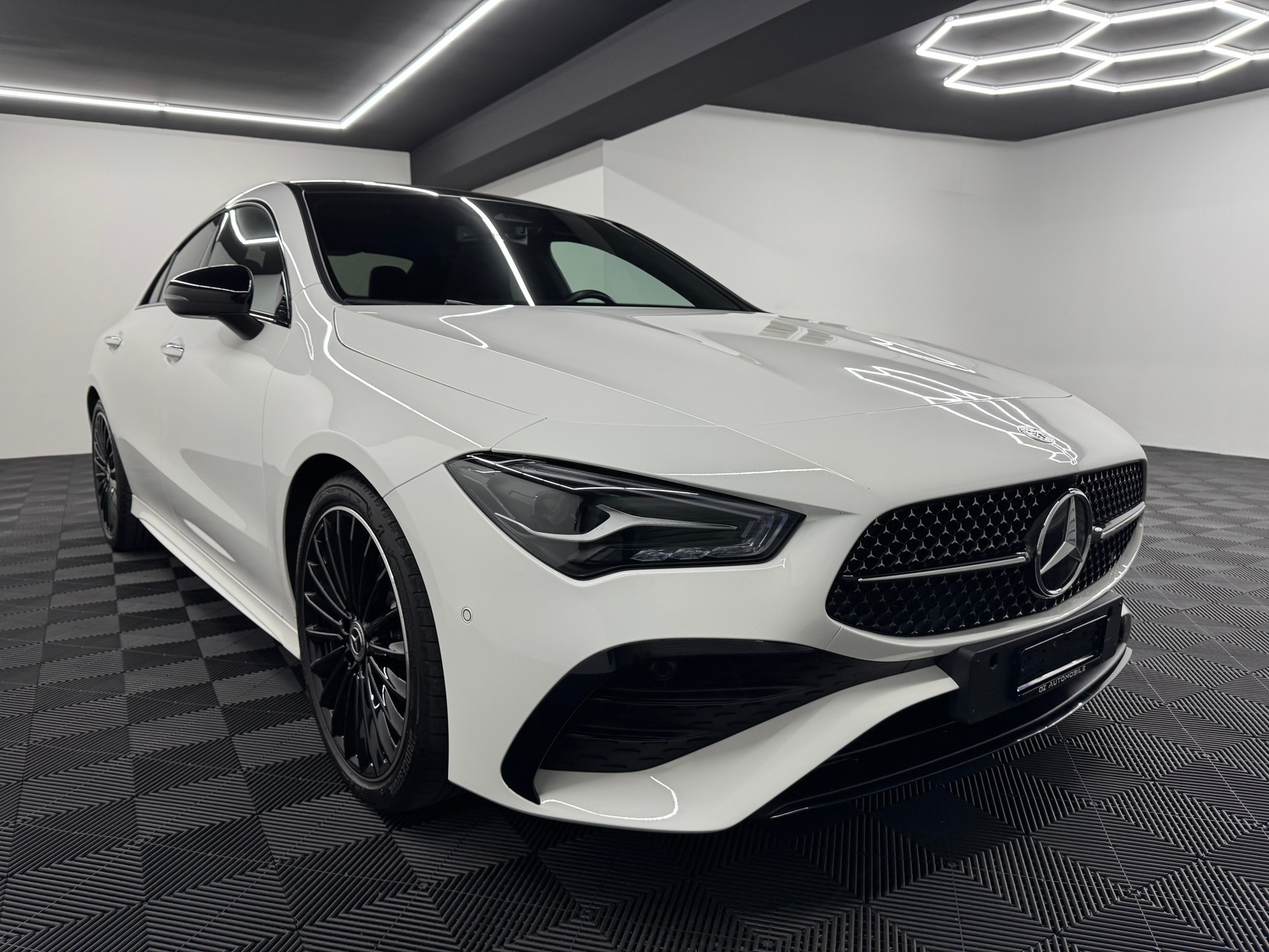 MERCEDES-BENZ CLA 220 4Matic AMG Line 8G-DCT *Facelift*-image-9