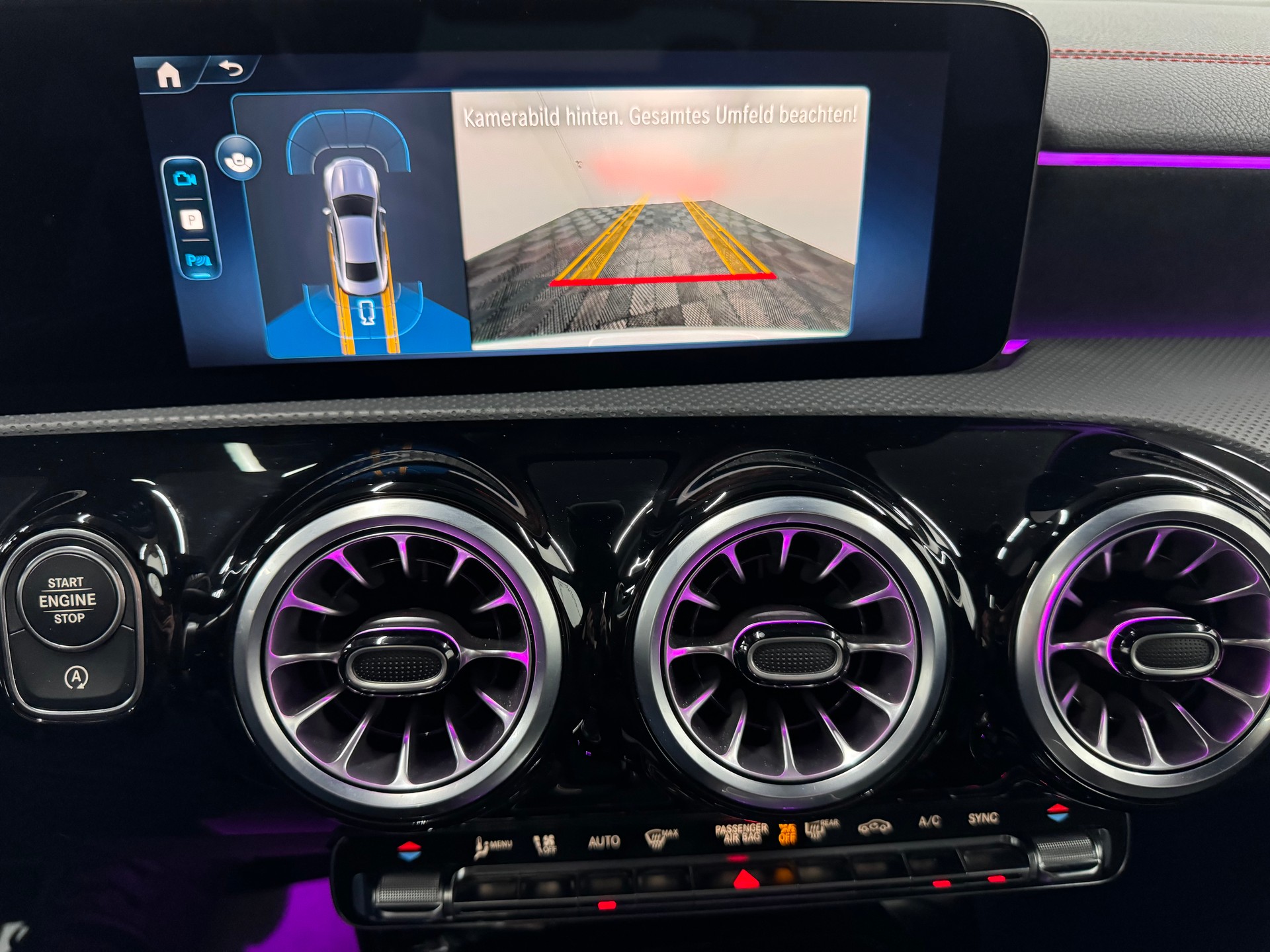 MERCEDES-BENZ CLA 220 4Matic AMG Line 8G-DCT *Facelift*-image-27