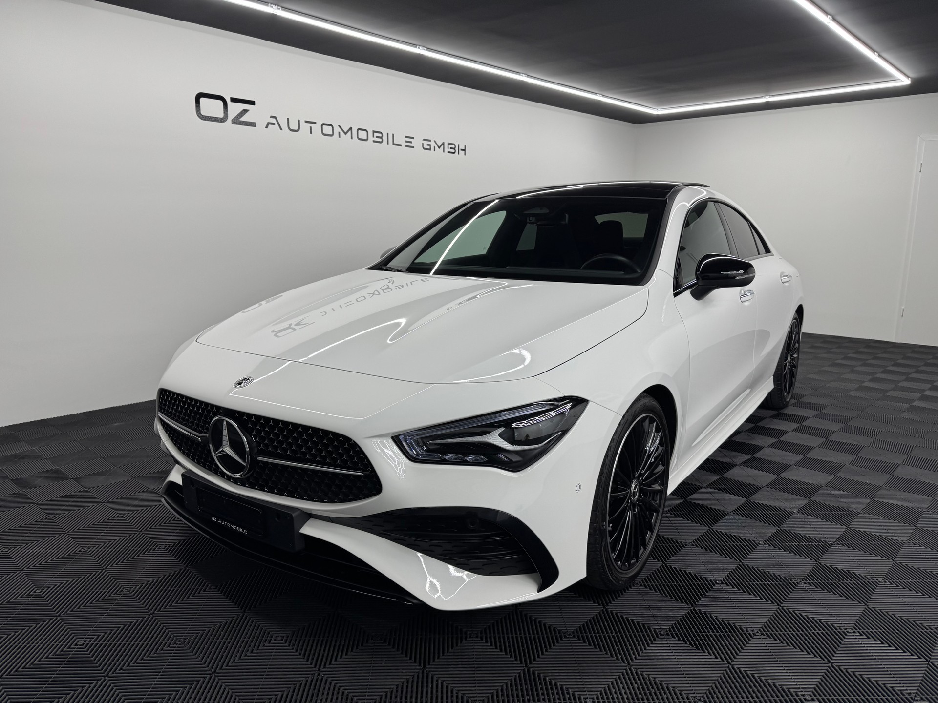 MERCEDES-BENZ CLA 220 4Matic AMG Line 8G-DCT *Facelift*