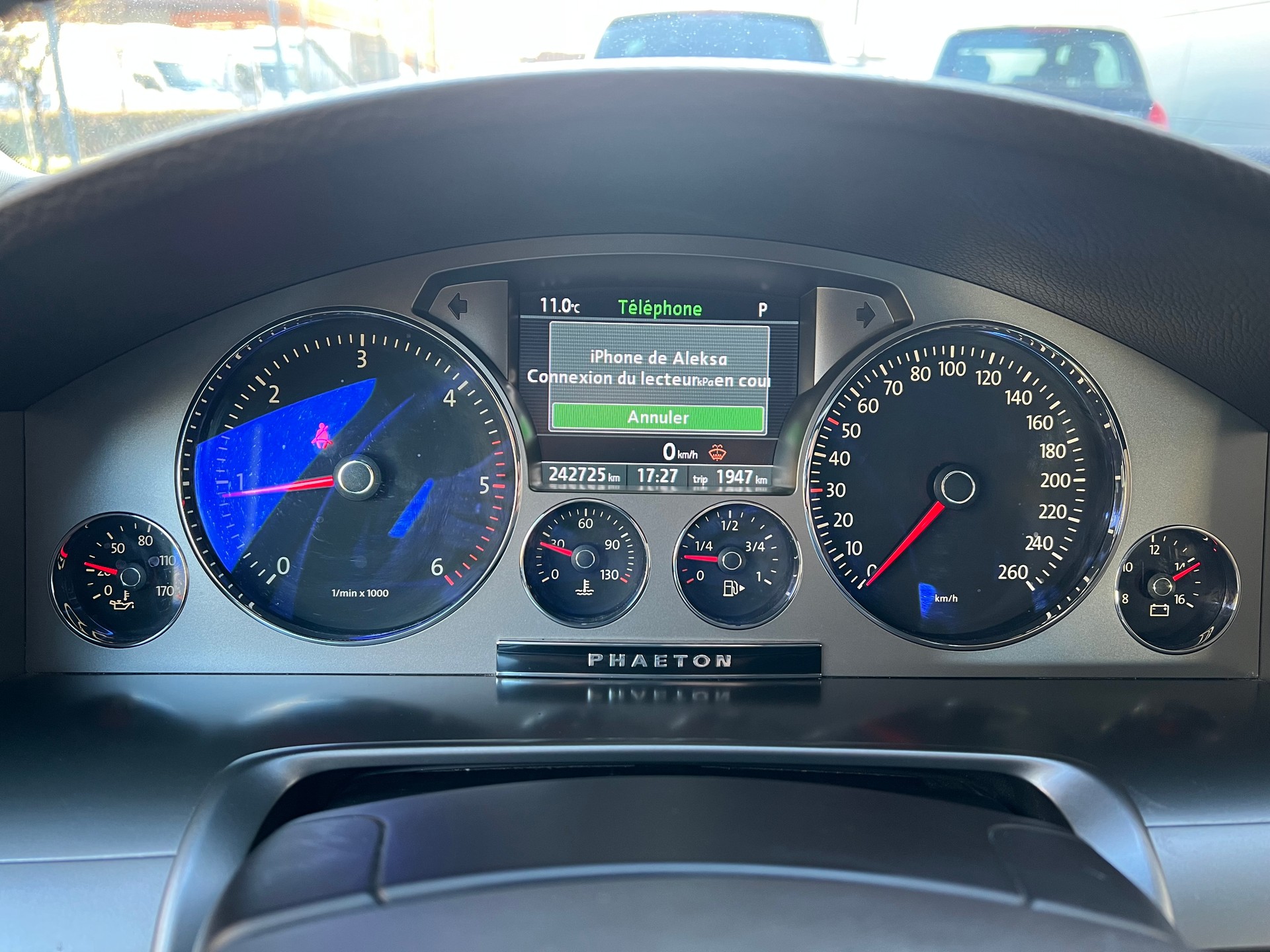 VW Phaeton 3.0 TDi V6 4Motion Tiptronic-image-6