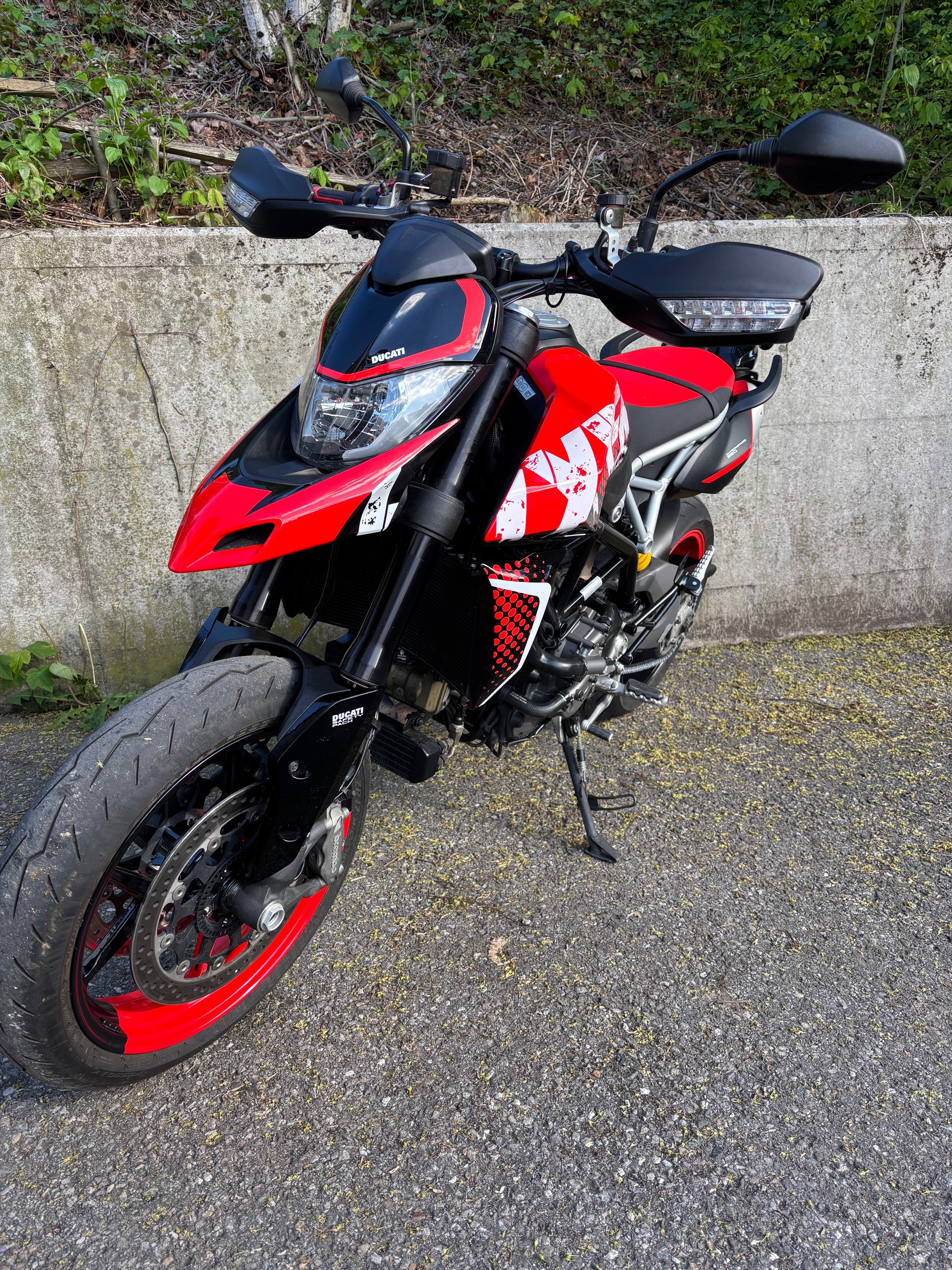 DUCATI Hypermotard 950 RVE-image-3