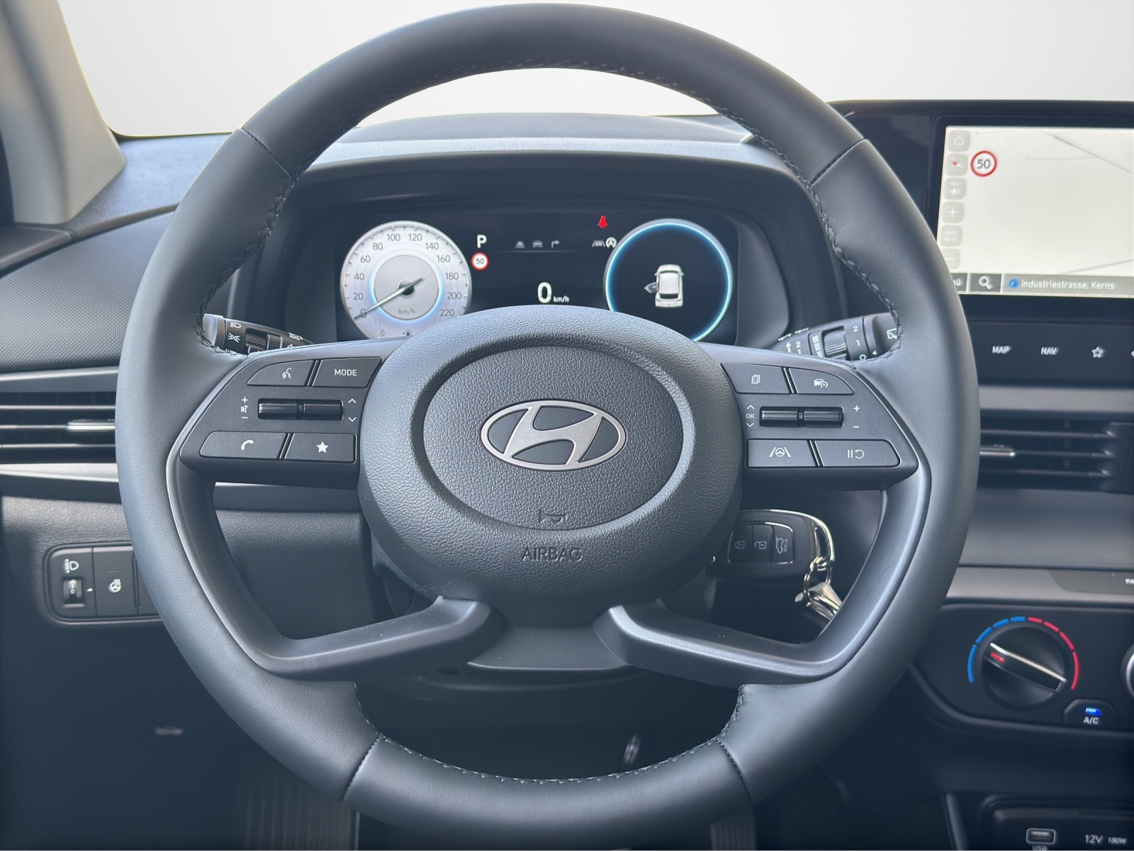HYUNDAI i20 1.0 T-GDi Amplia-image-8