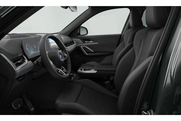 BMW X1 30e M Sport hybride xDrive U11 (CH) AHK 1.8T ** action de leasing à 0.9% **-showroom-element-2