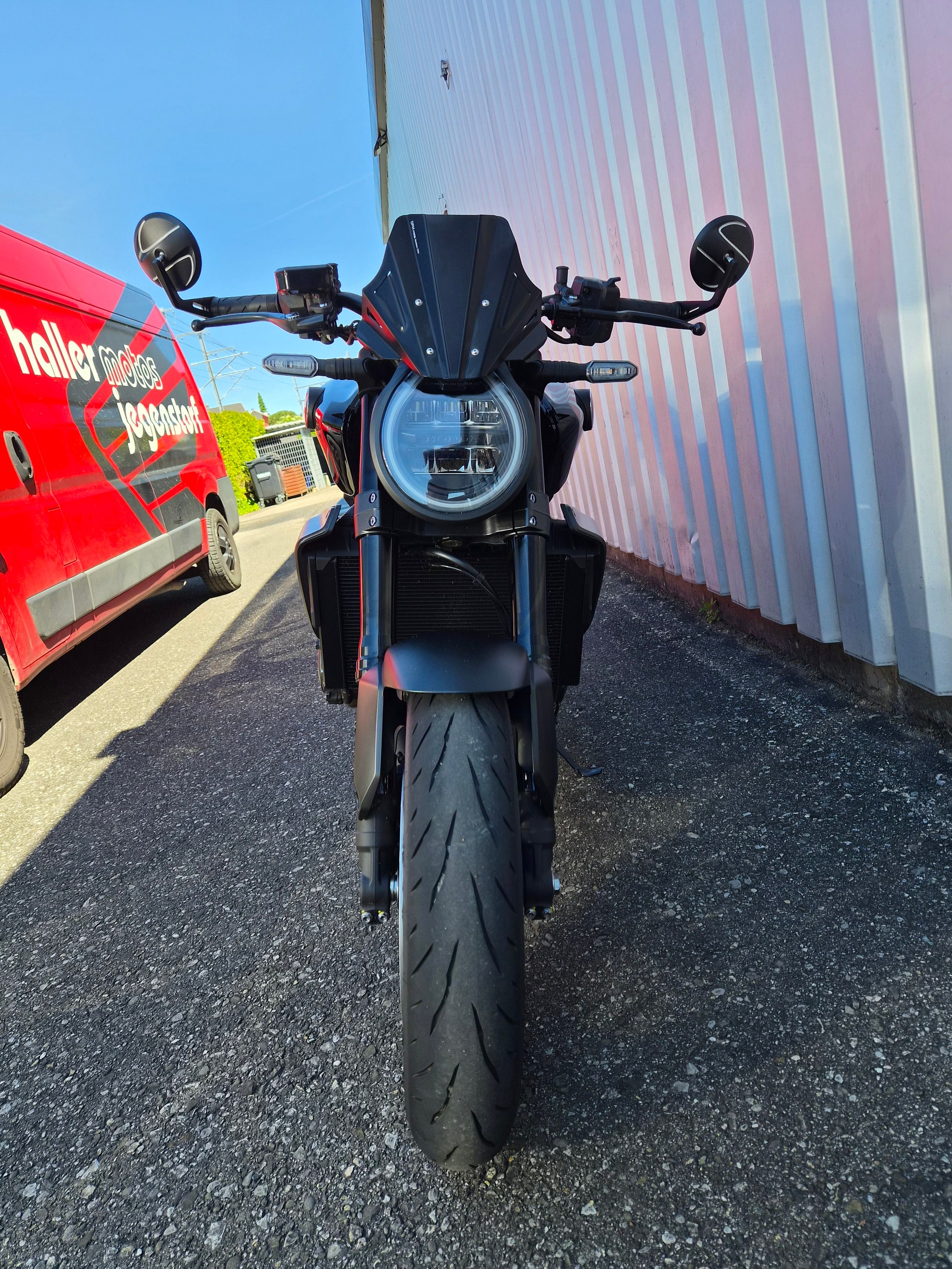 HONDA CB 1000 R Black Edition-image-3