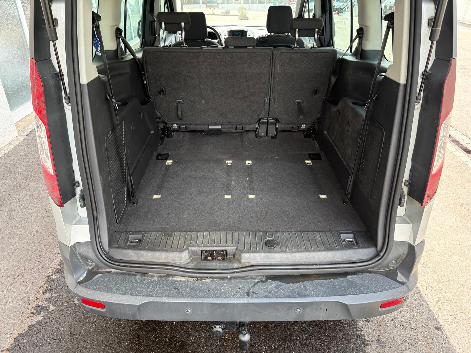 FORD Grand Tourneo Connect 1.6 SCTi LANG Trend Automatic-image-12