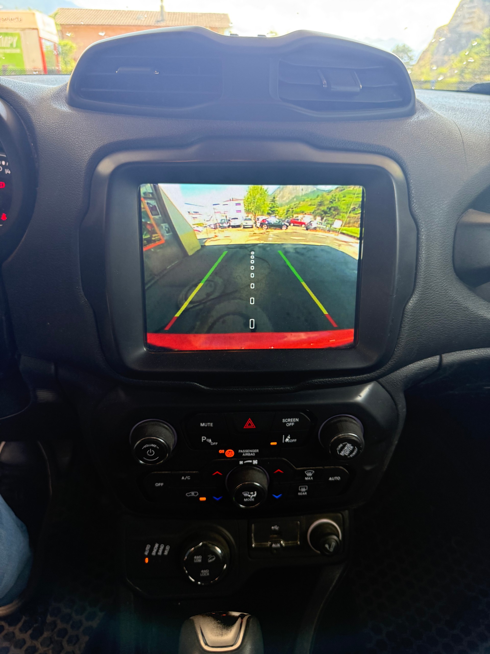 JEEP Renegade 2.0 CRD S AWD 9ATX-image-11