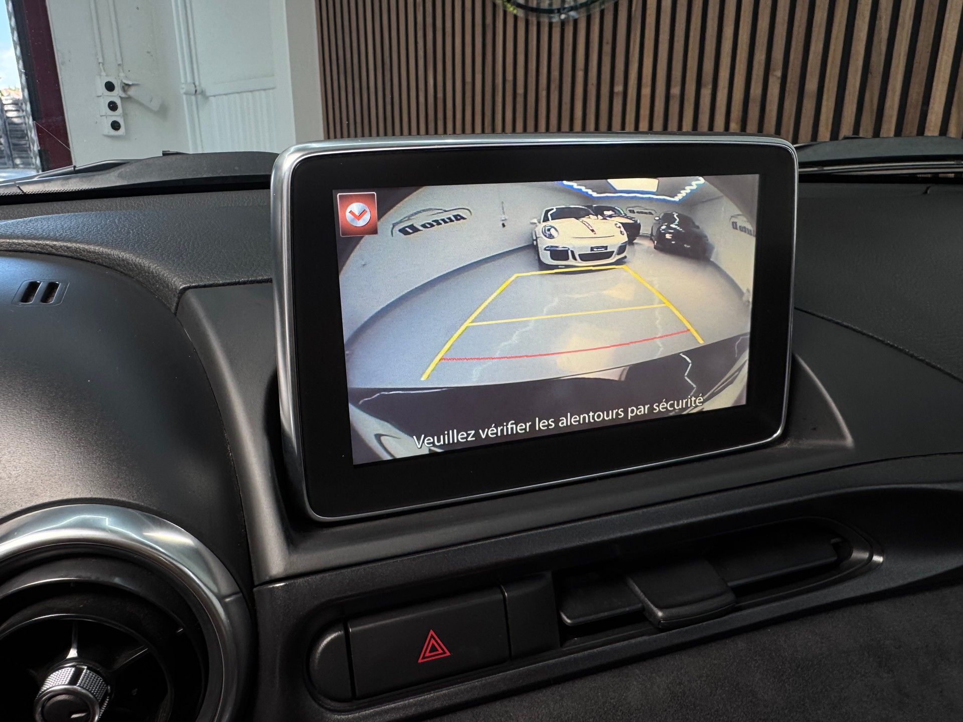 FIAT 124 Spider 1.4 TB Abarth-image-13