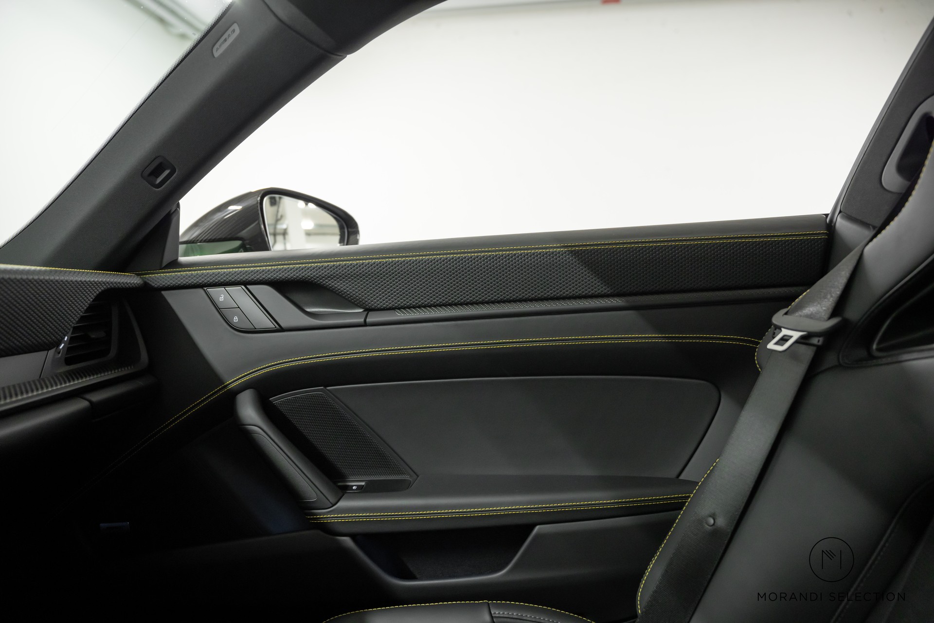 PORSCHE 911 Coupé 4.0 GT3 Touring PDK-image-27