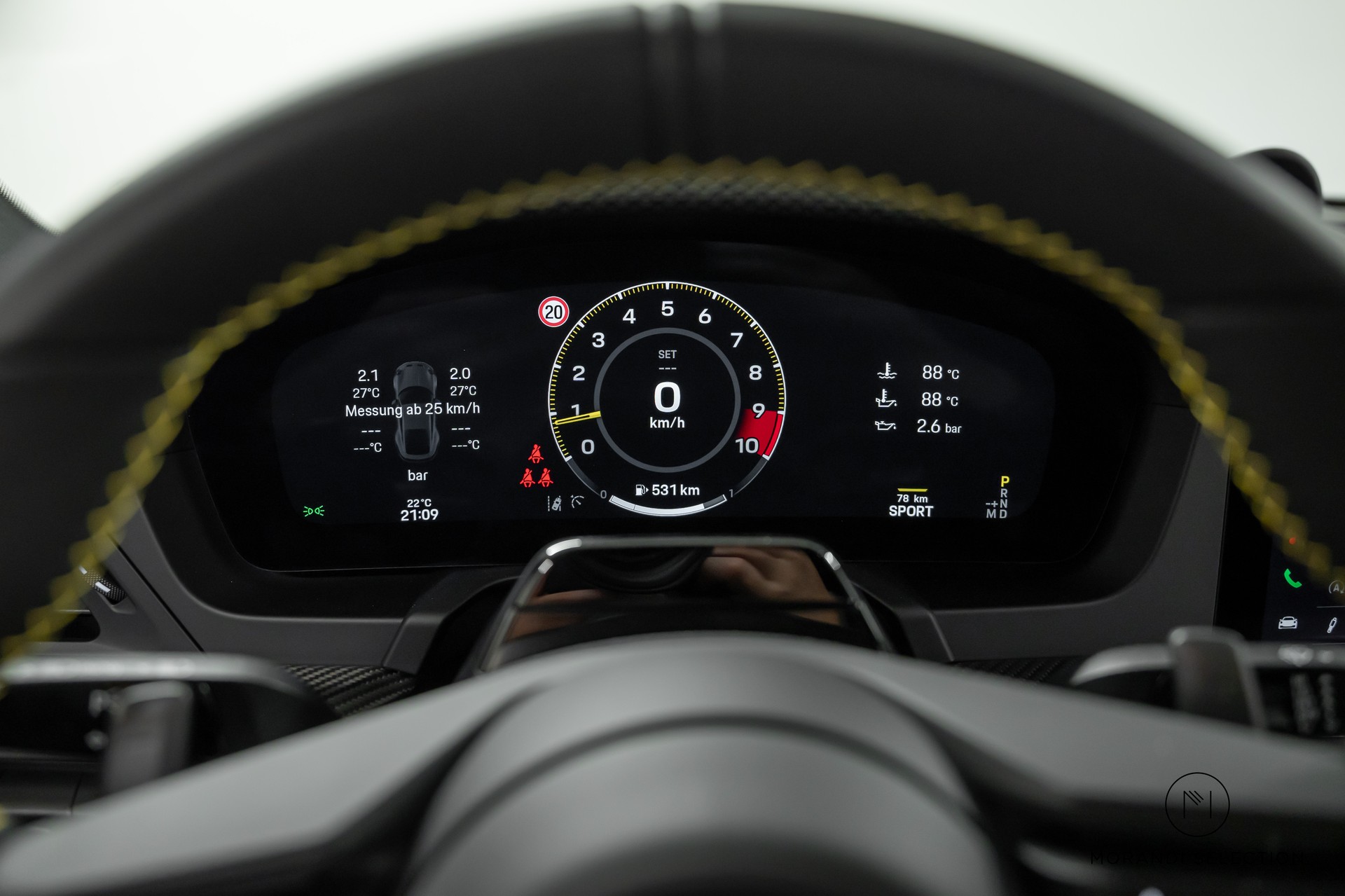 PORSCHE 911 Coupé 4.0 GT3 Touring PDK-image-23