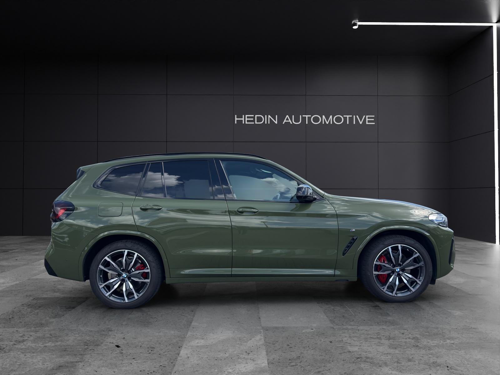 BMW X3 M40i-showroom-element-3