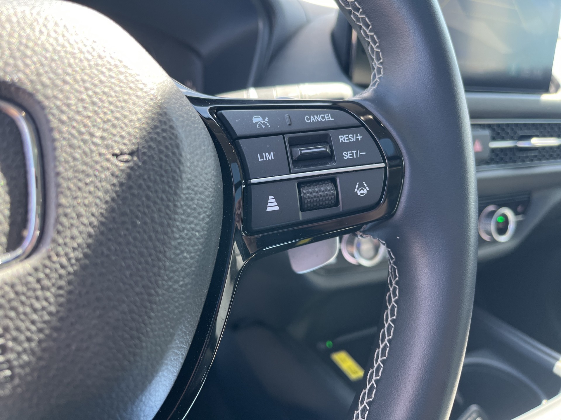 HONDA ZR-V 2.0 i-MMD Advance-image-14