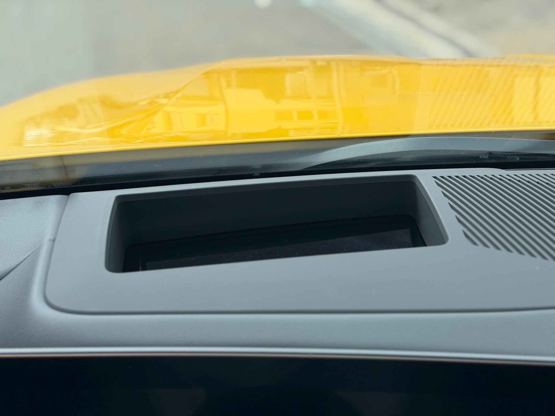 BMW M5 xDrive *Speedyellow*BMW Werksgarantie bis 10.2027*Carbon Exterieur+Interieur*Tieferlegung*-image-22