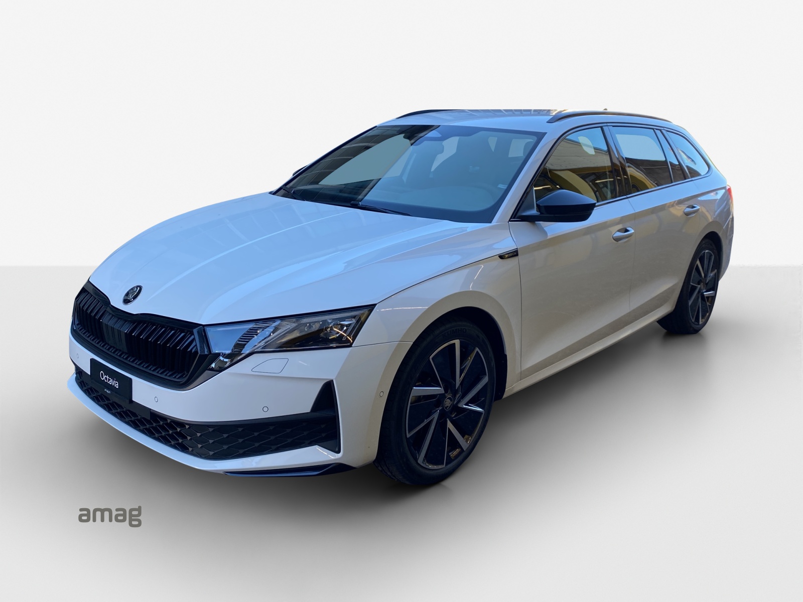 SKODA Octavia Combi 2.0 TSI DSG Dynamic 4x4