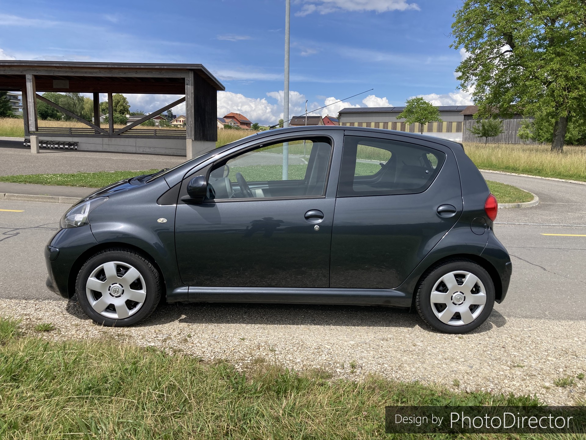 TOYOTA Aygo 1.0 Linea Sol-image-2