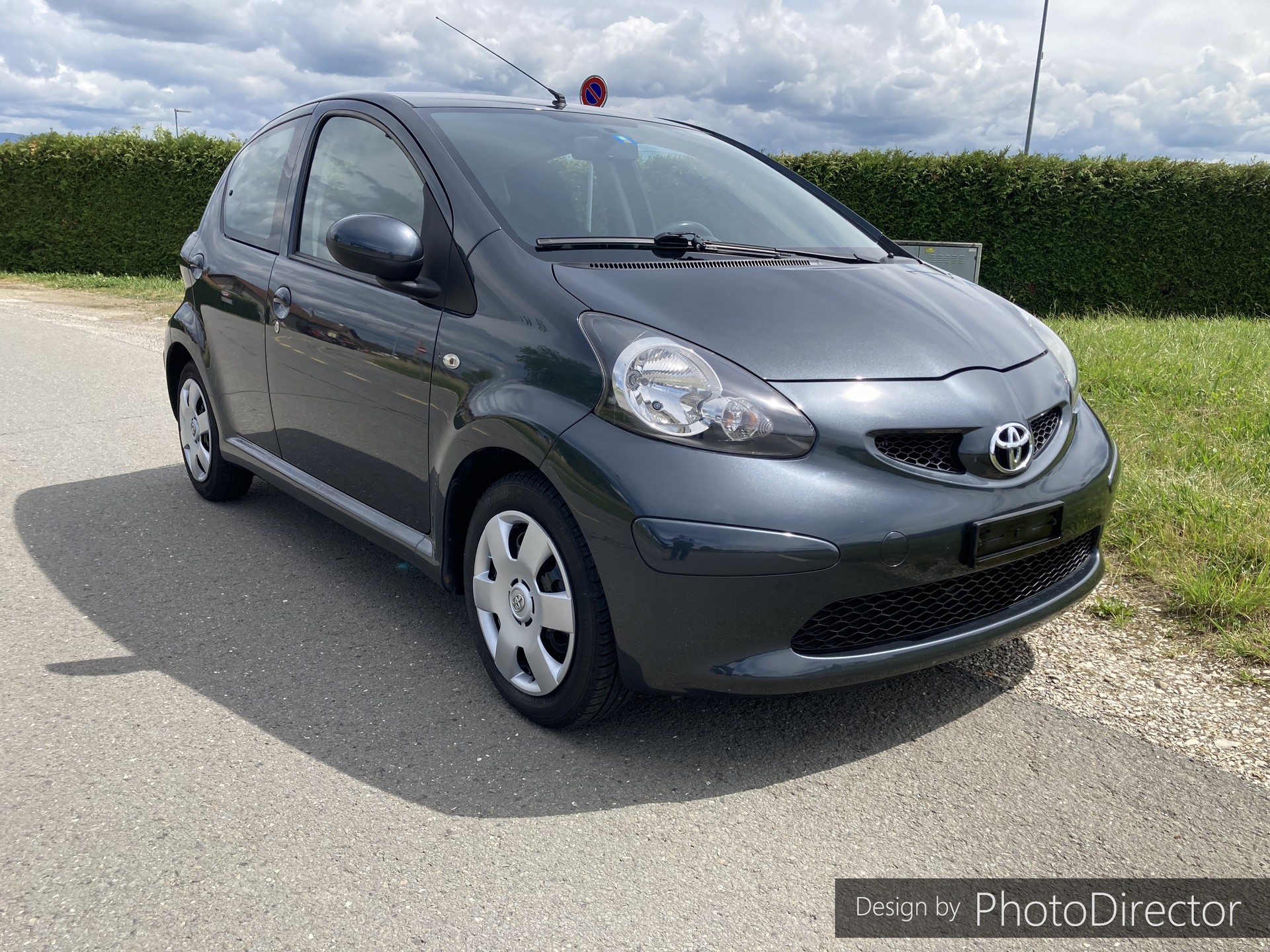 TOYOTA Aygo 1.0 Linea Sol-image-13