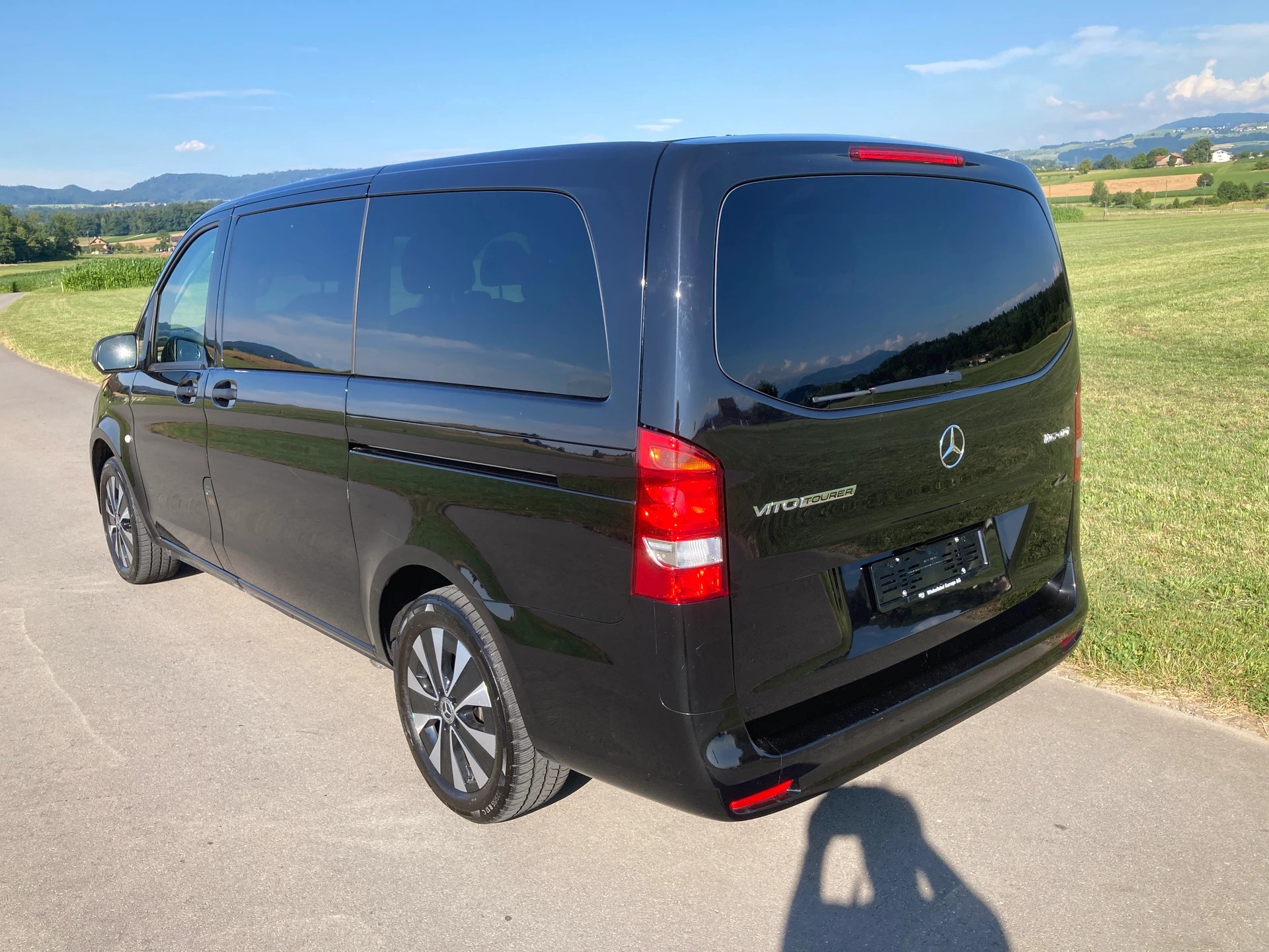 MERCEDES-BENZ Vito 116 CDI Base Tourer 4Matic 9G-Tronic 9 Sitzer-image-3