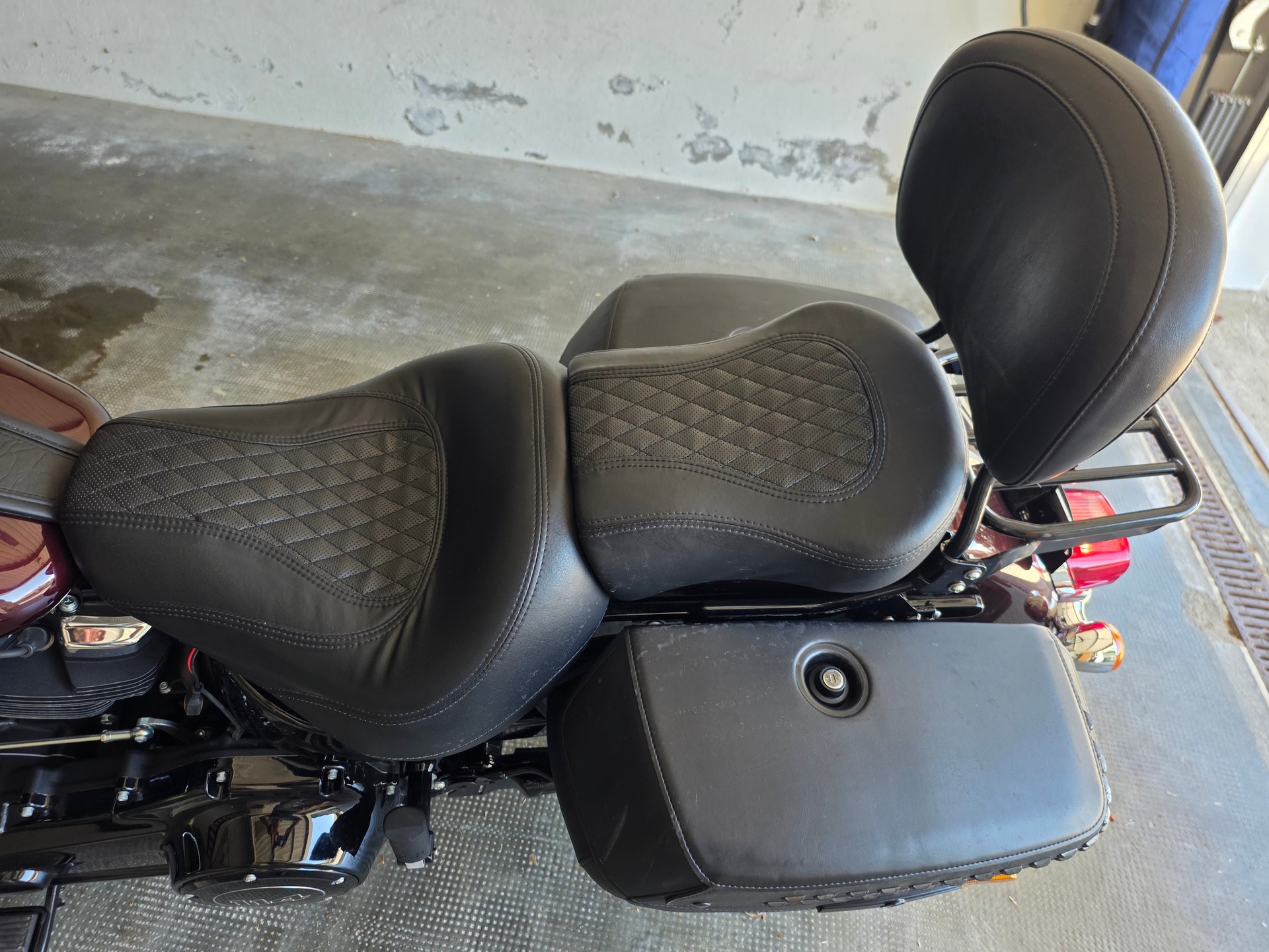 HARLEY-DAVIDSON FLHCS-image-4