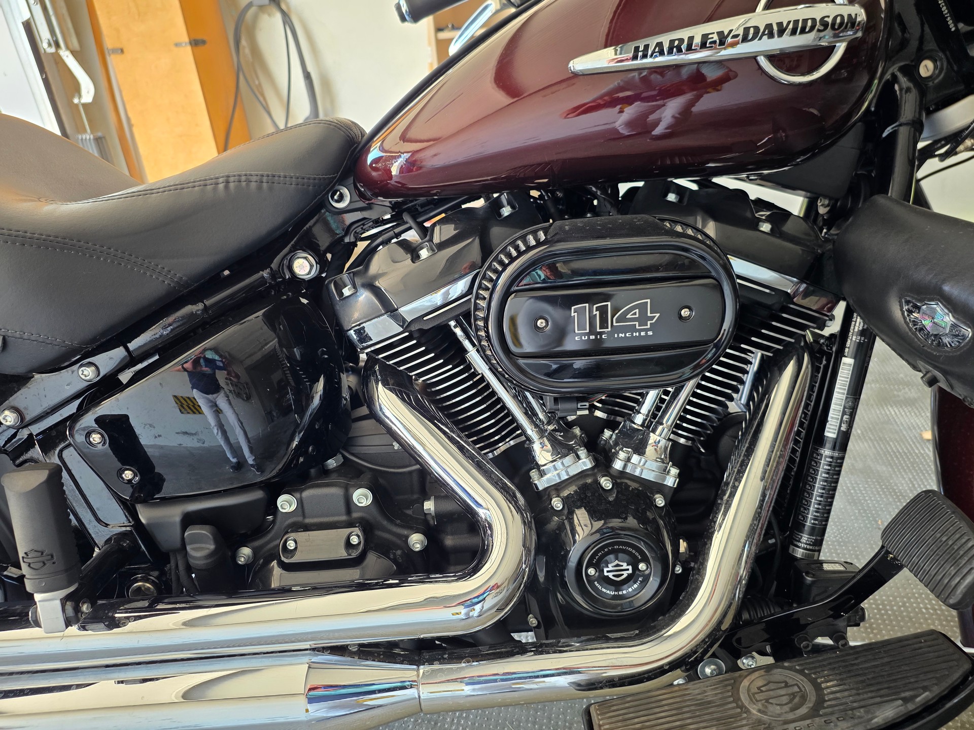 HARLEY-DAVIDSON FLHCS-image-1