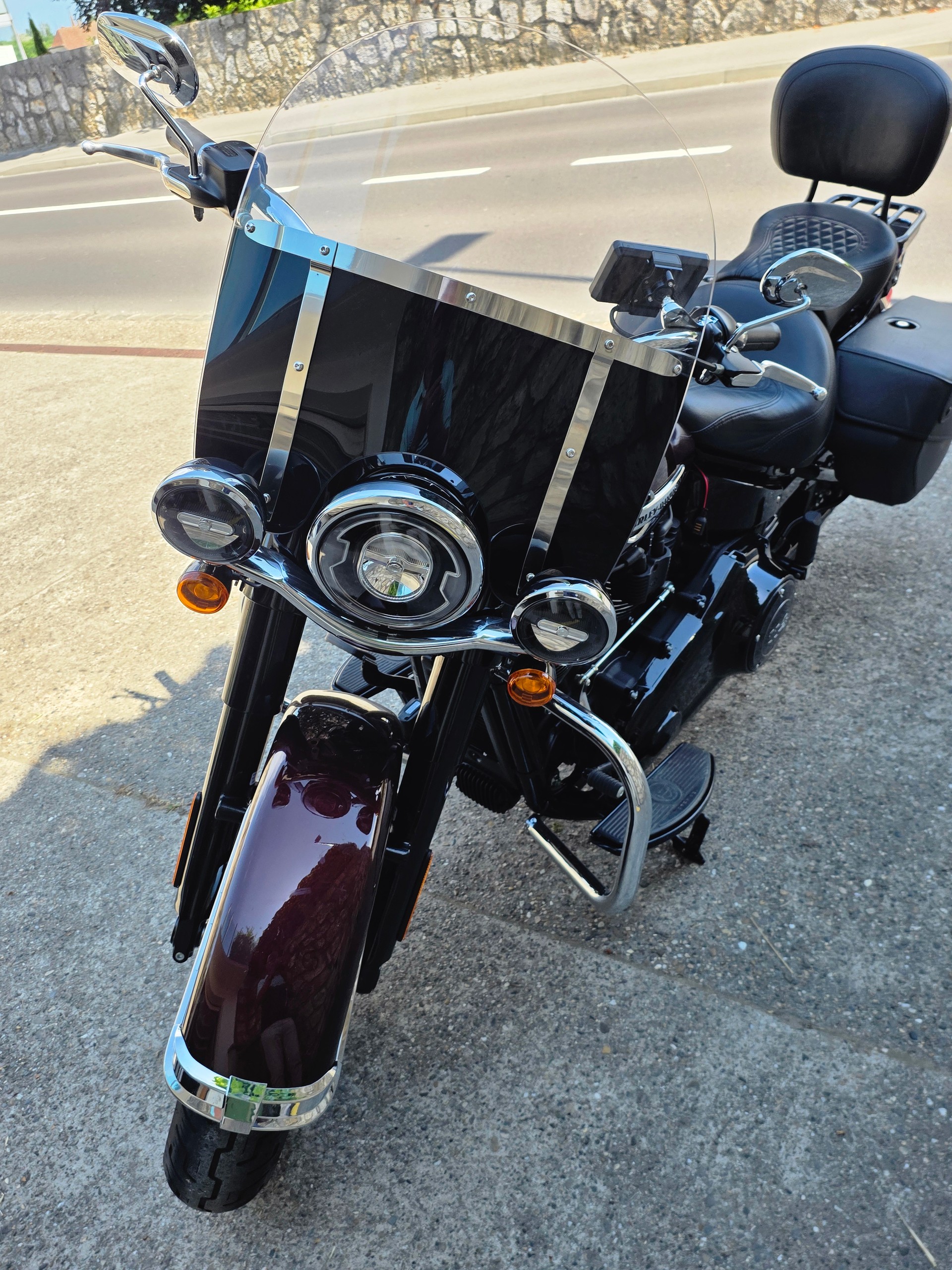 HARLEY-DAVIDSON FLHCS-image-7