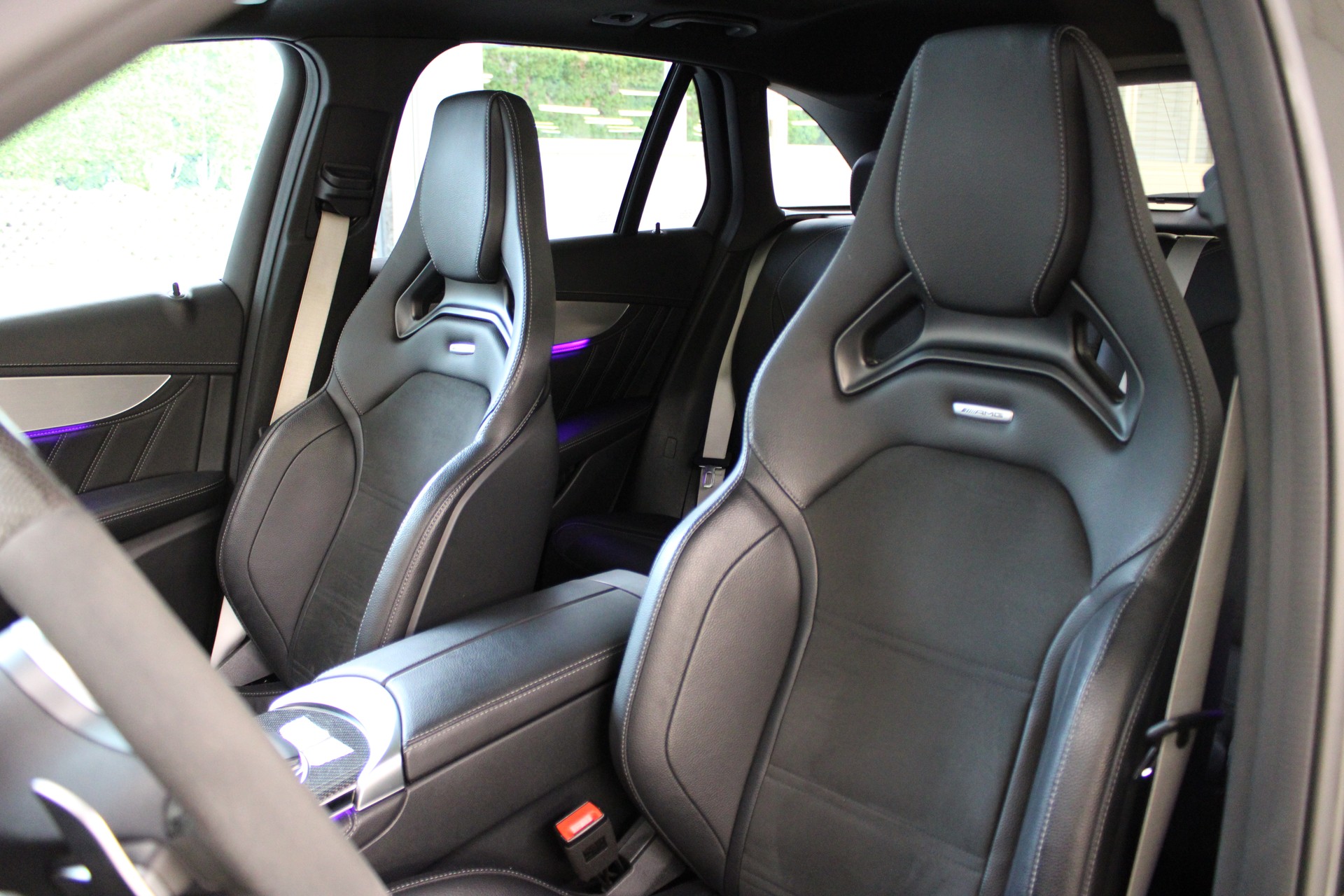MERCEDES-BENZ GLC 63 S AMG 4Matic+ 9G-Tronic-image-9