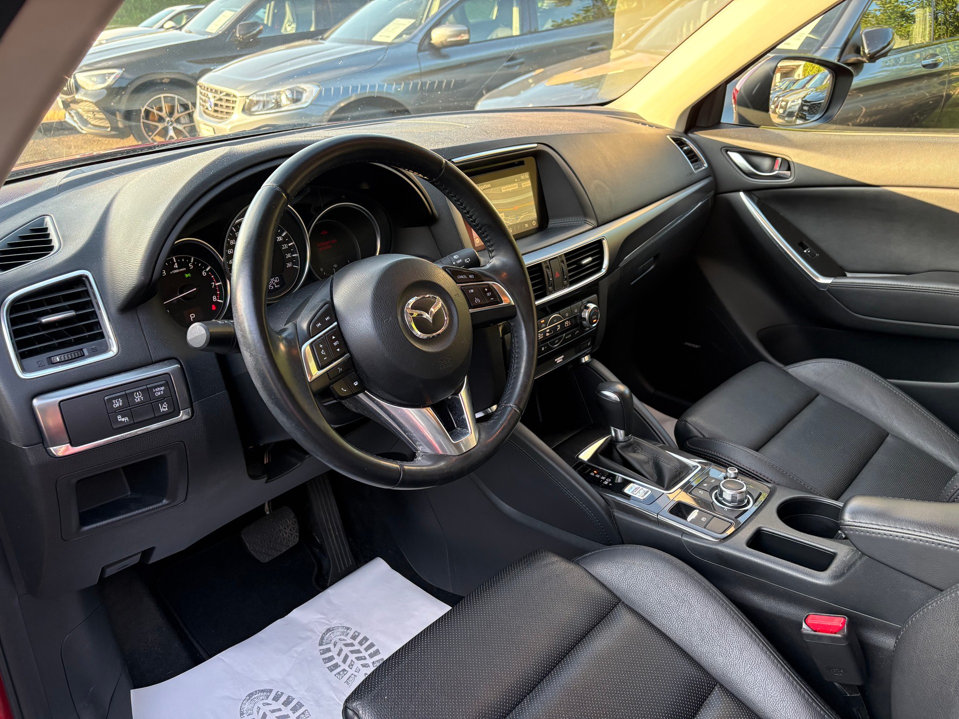 MAZDA CX-5 2.5 Revolution AWD Skyactive-G Automatic-image-8