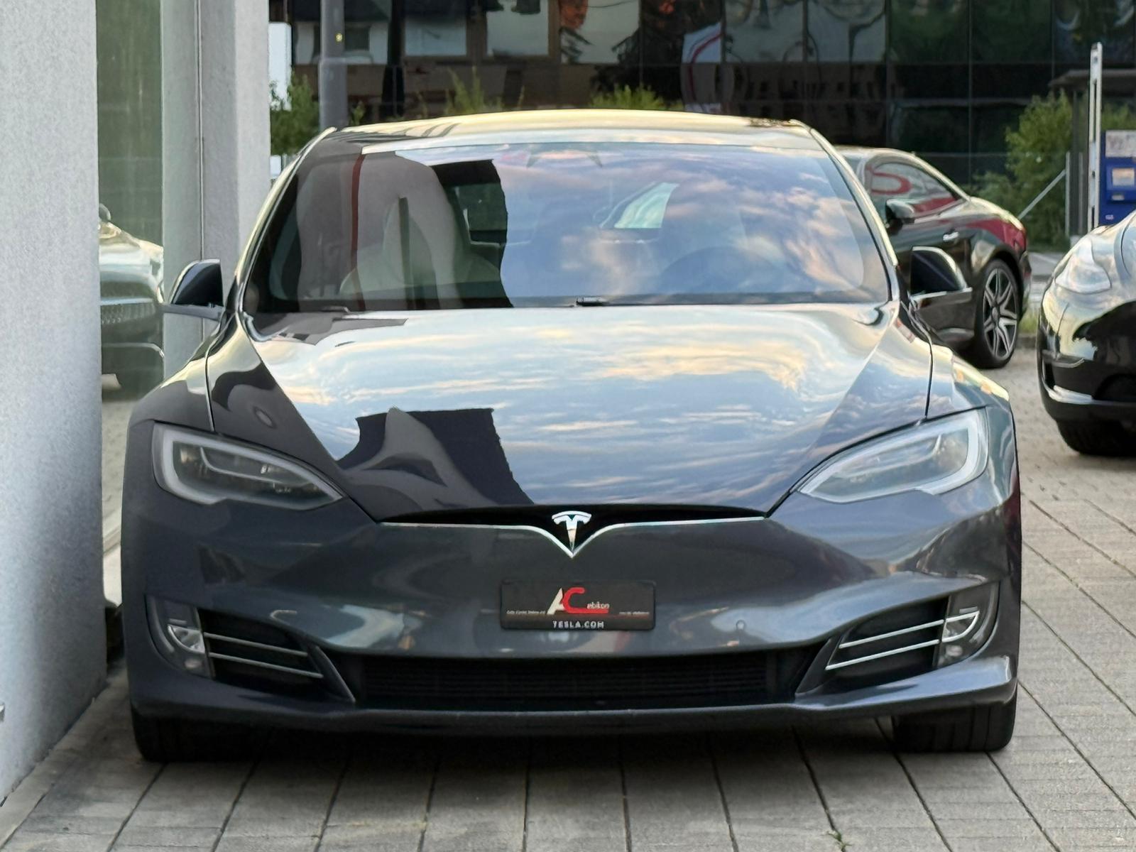 TESLA Model S Maximale-Reichweite * Raven *-showroom-element-3