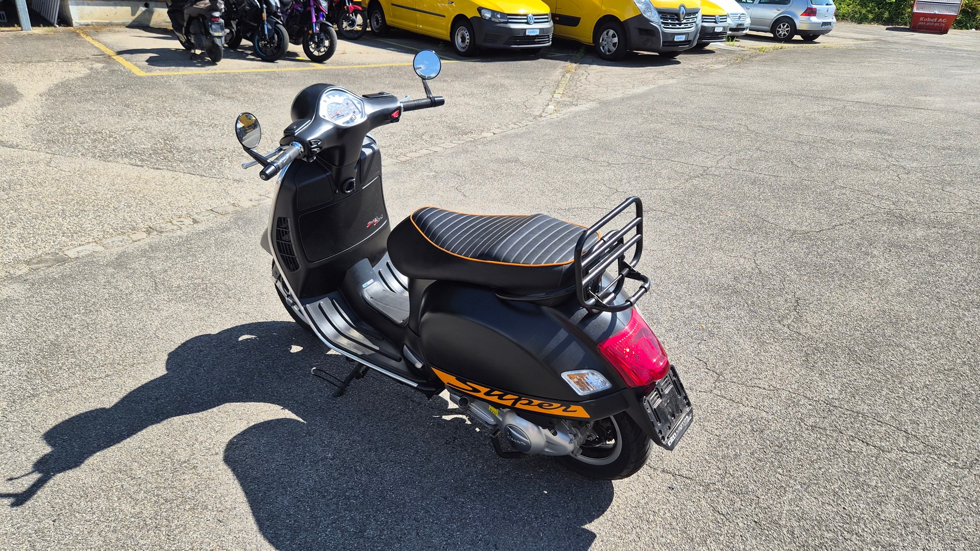 PIAGGIO Vespa GTS Super 300 i.e Sport-image-5