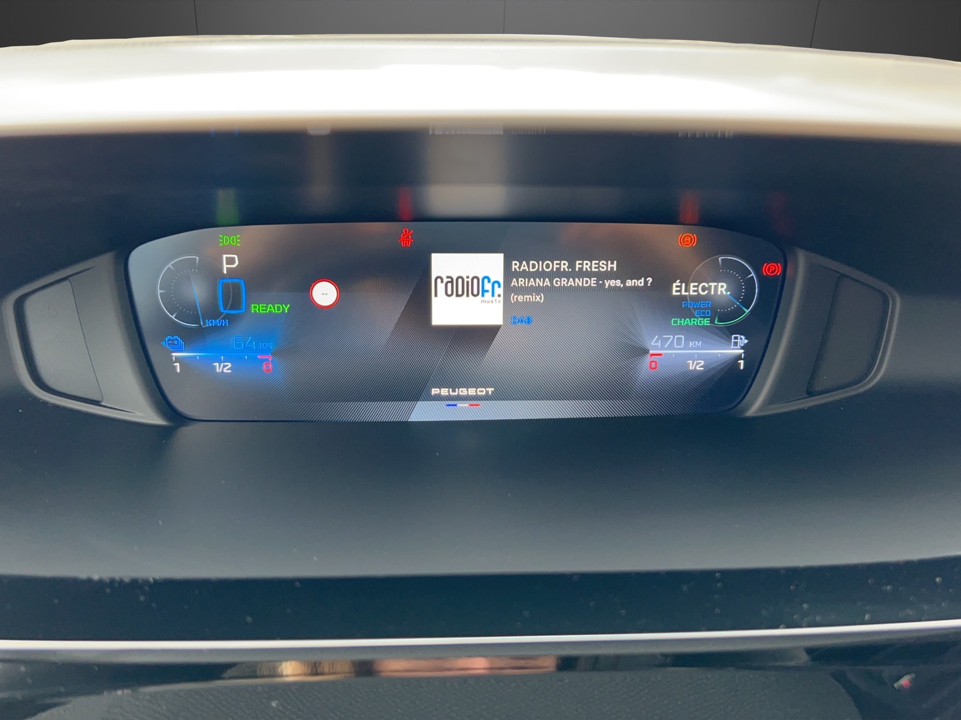 PEUGEOT 308 1.6 PHEV Active Pack-image-7