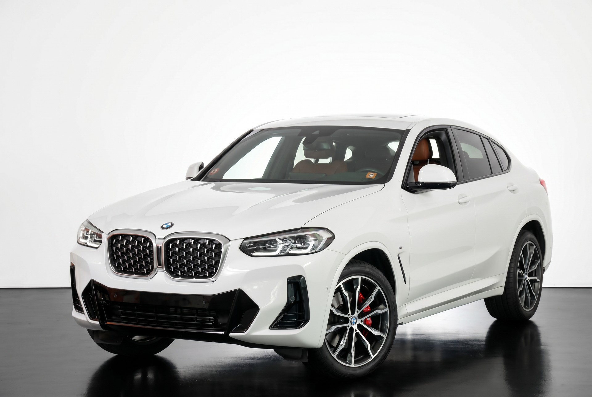 BMW X4 xDrive 48V 20i M Sport Steptronic-image-5