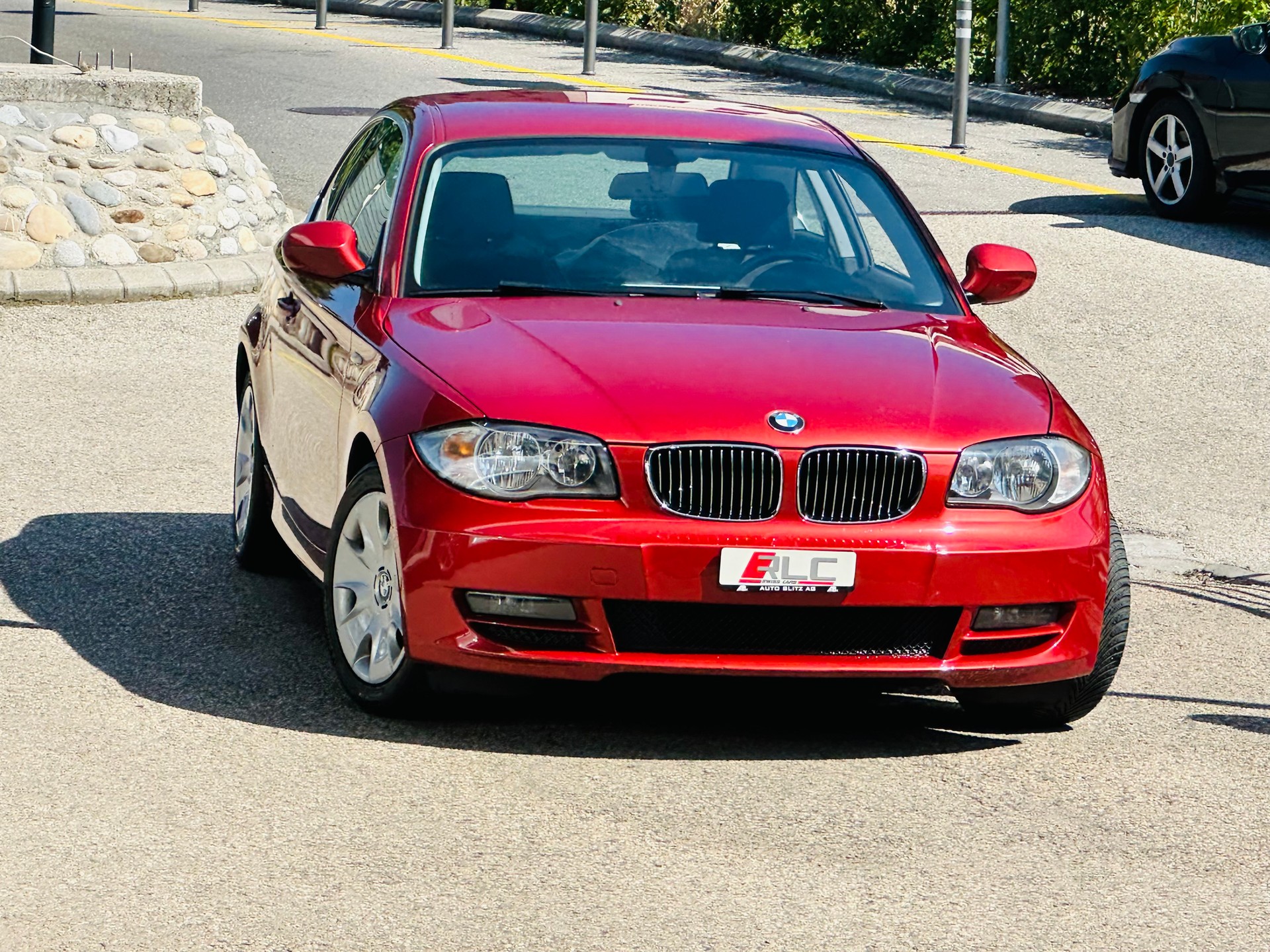 BMW 120i Coupé Steptronic-showroom-element-1