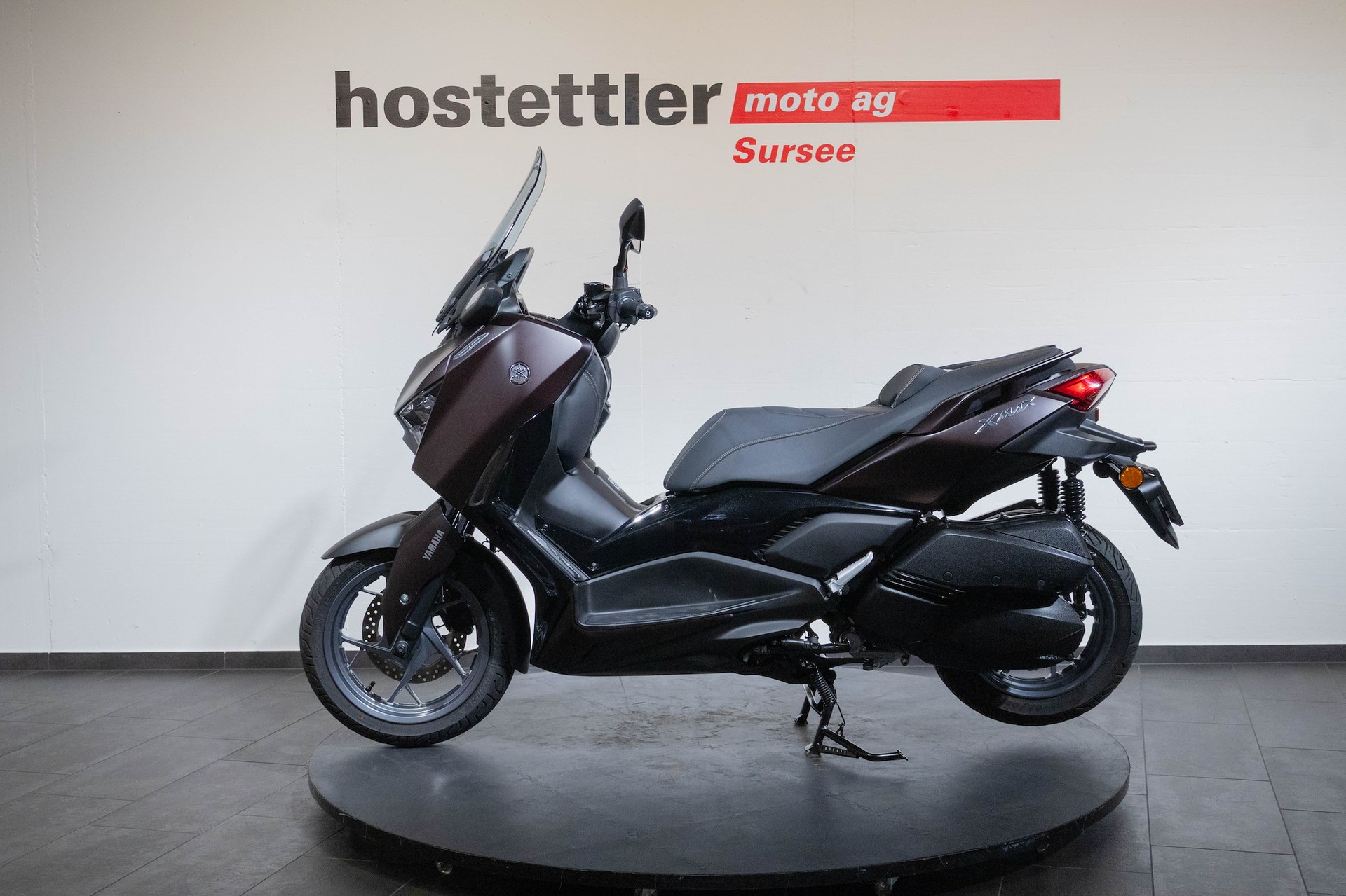 YAMAHA XMAX 300 Tech MAX-image-4