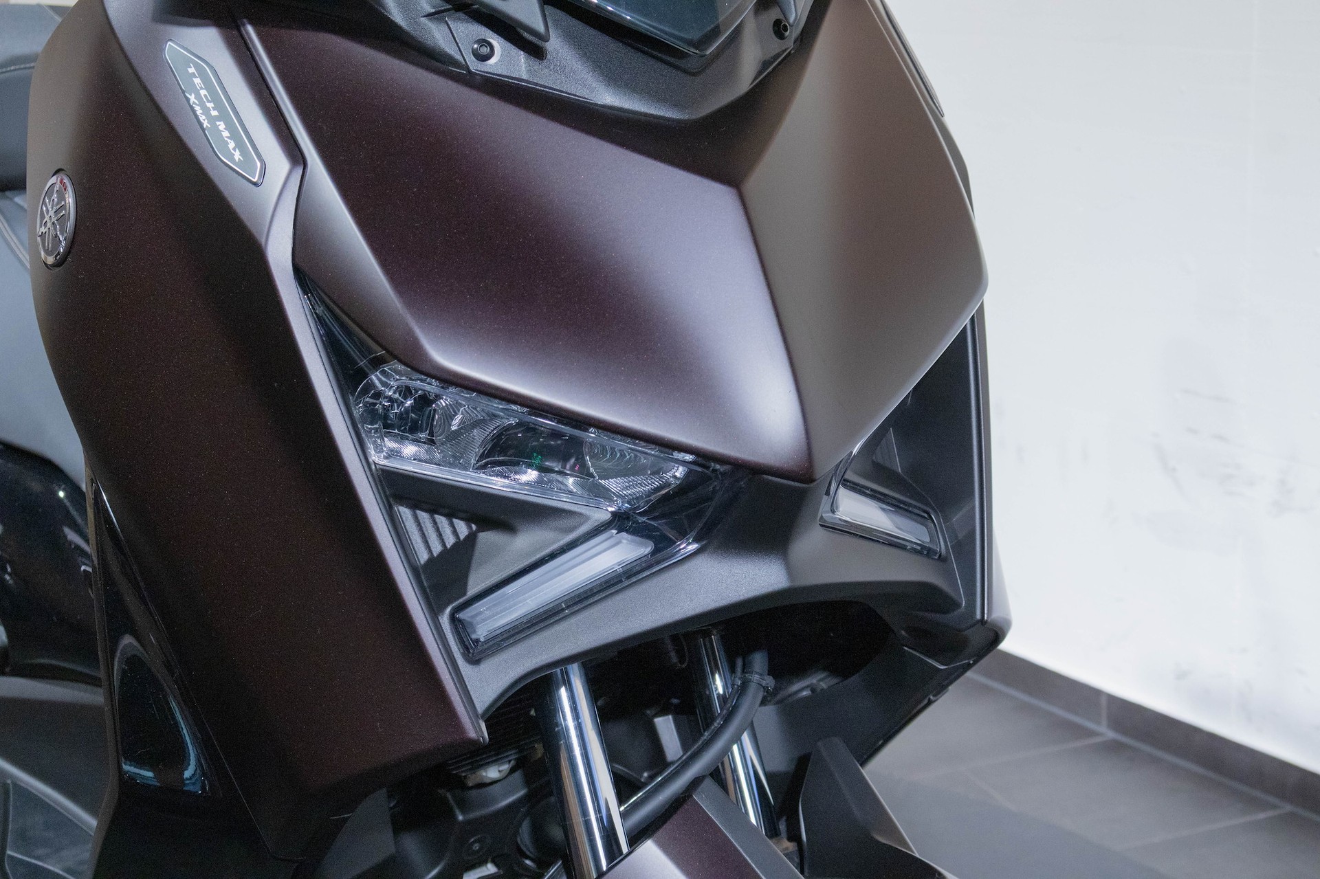 YAMAHA XMAX 300 Tech MAX-image-8