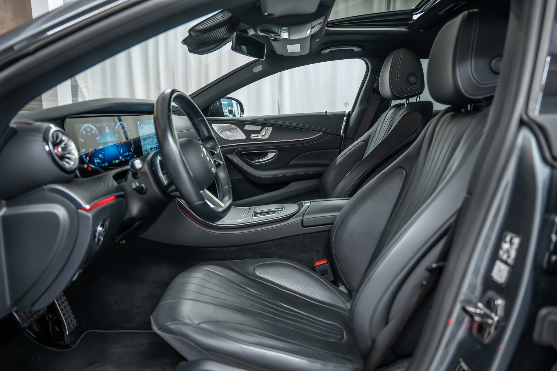 MERCEDES-BENZ CLS 450 4Matic AMG Line 9G-Tronic *Facelift*Airmatic*Panorama*Head-Up*Sitzkühlung*-image-15
