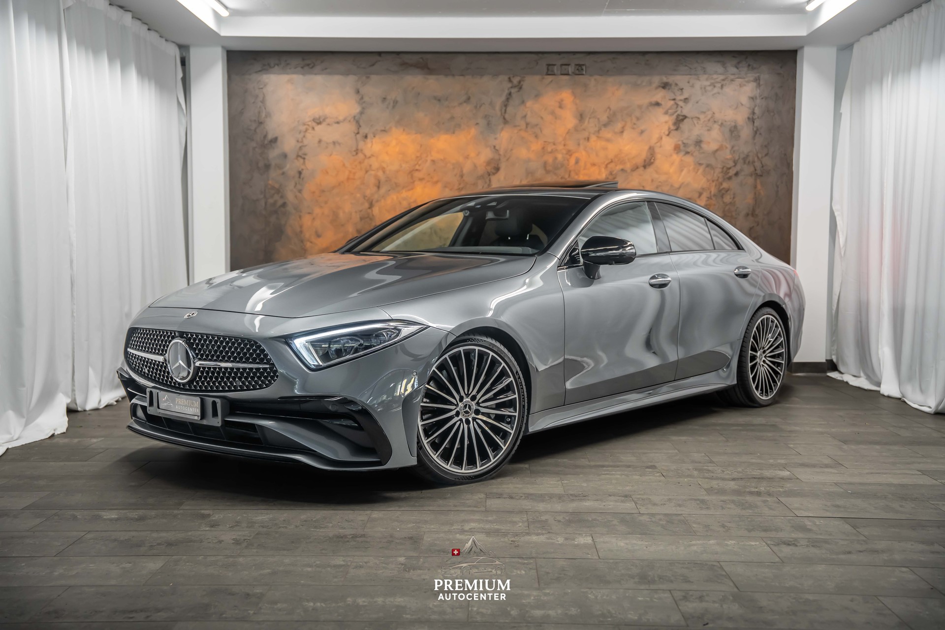 MERCEDES-BENZ CLS 450 4Matic AMG Line 9G-Tronic *Facelift*Airmatic*Panorama*Head-Up*Sitzkühlung*