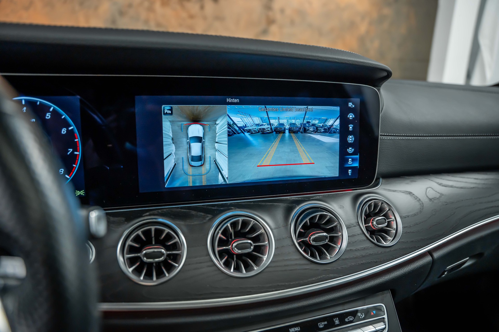 MERCEDES-BENZ CLS 450 4Matic AMG Line 9G-Tronic *Facelift*Airmatic*Panorama*Head-Up*Sitzkühlung*-image-31