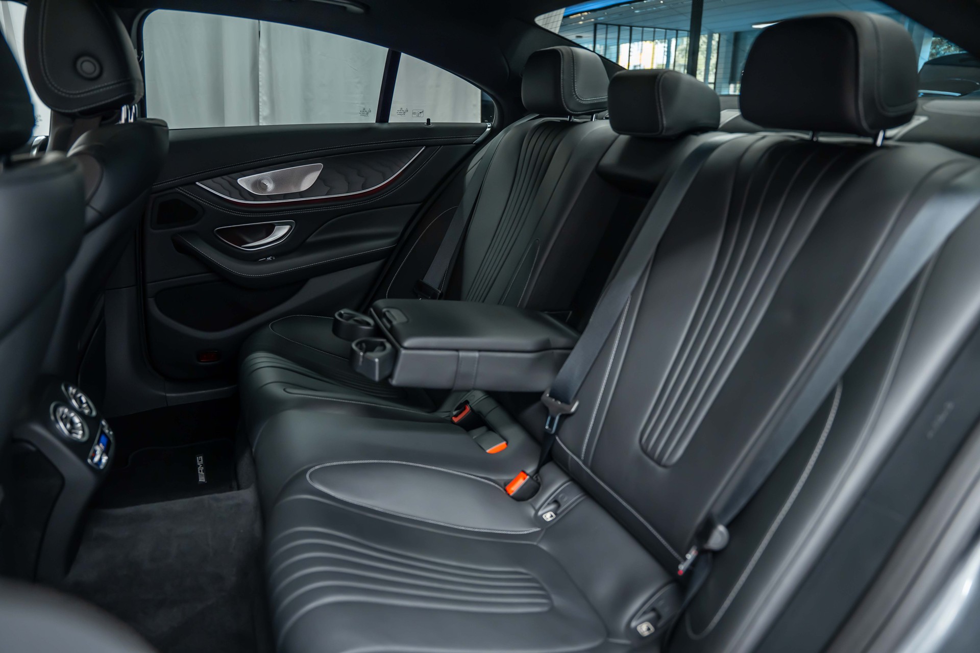 MERCEDES-BENZ CLS 450 4Matic AMG Line 9G-Tronic *Facelift*Airmatic*Panorama*Head-Up*Sitzkühlung*-image-20