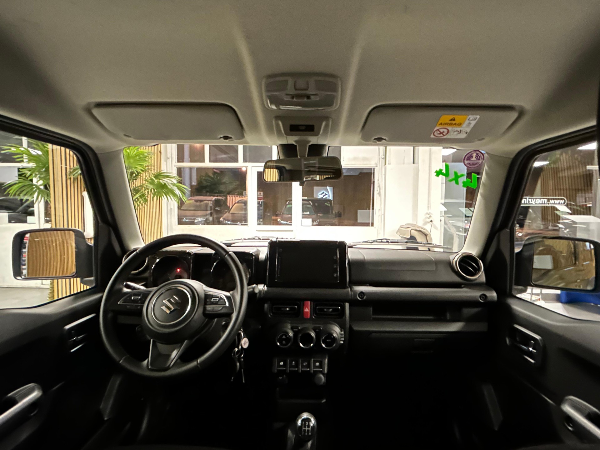 SUZUKI Jimny 1.5 Compact Top 4 Places/4Platz-image-7