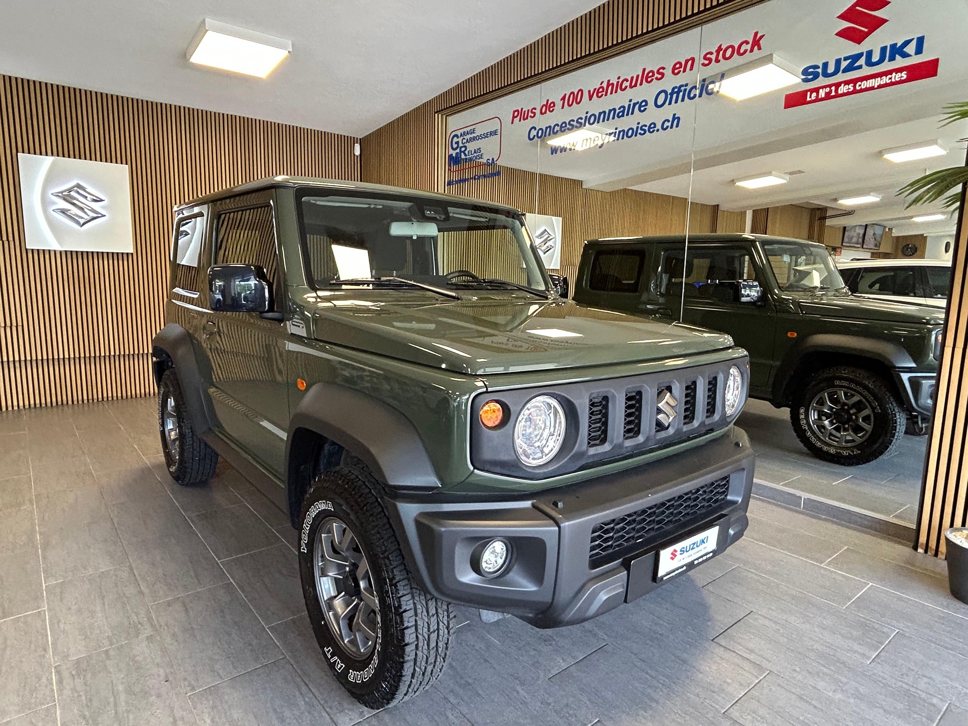 SUZUKI Jimny 1.5 Compact Top 4 Places/4Platz-showroom-element-1