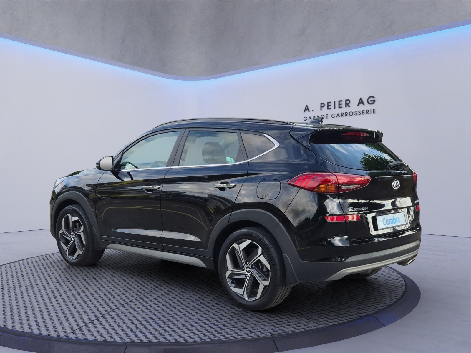 HYUNDAI Tucson 1.6 TGDI Executive 4WD DCT-showroom-element-2