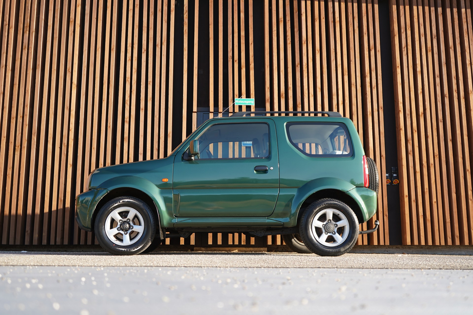 SUZUKI JIMNY 1.3 16V GL TOP AUTOMATIC l 86 PS-image-5