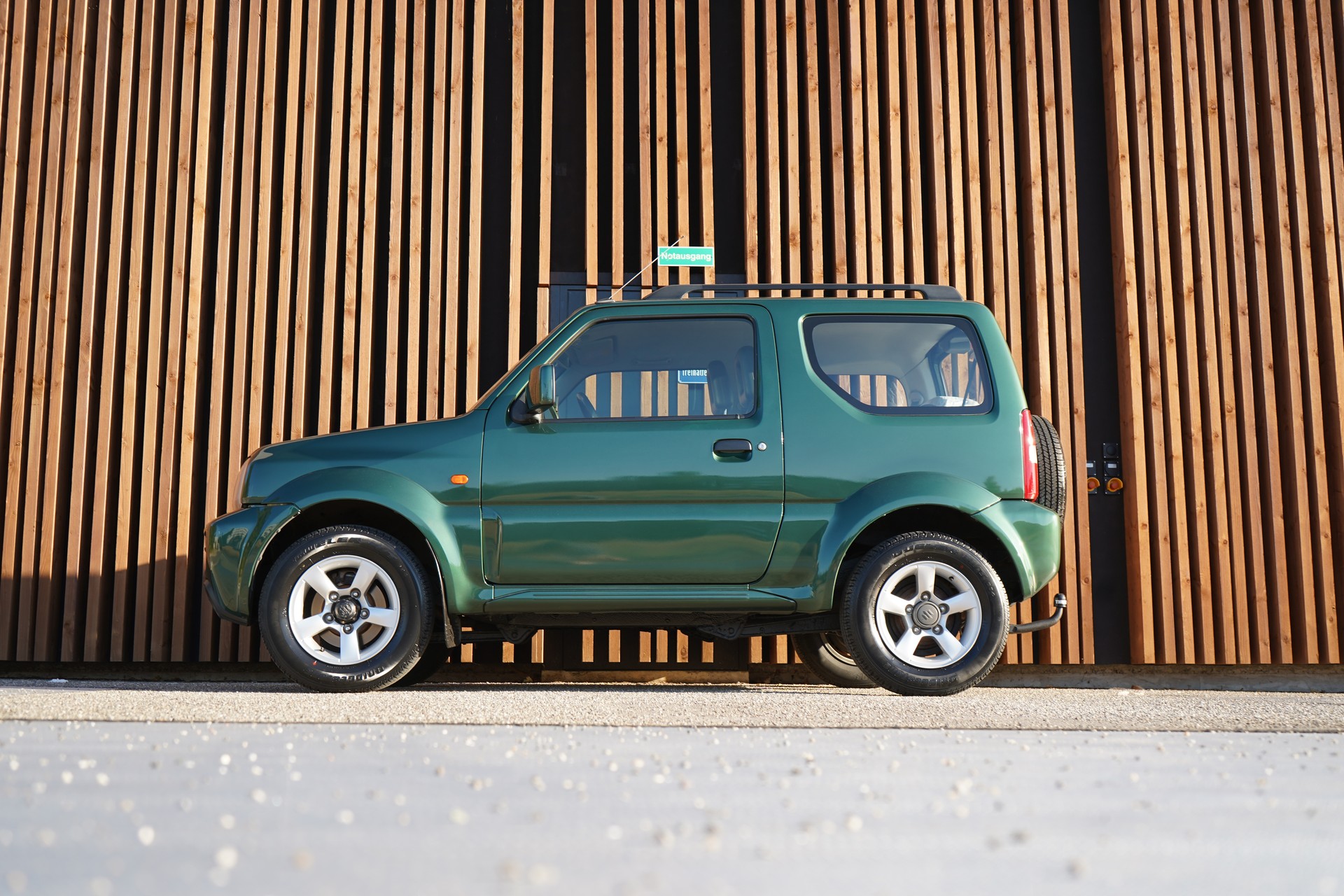 SUZUKI JIMNY 1.3 16V GL TOP AUTOMATIC l 86 PS-showroom-element-3