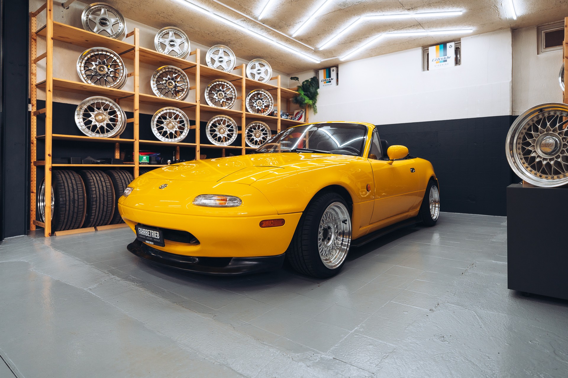 MAZDA MX-5 1.6i-16