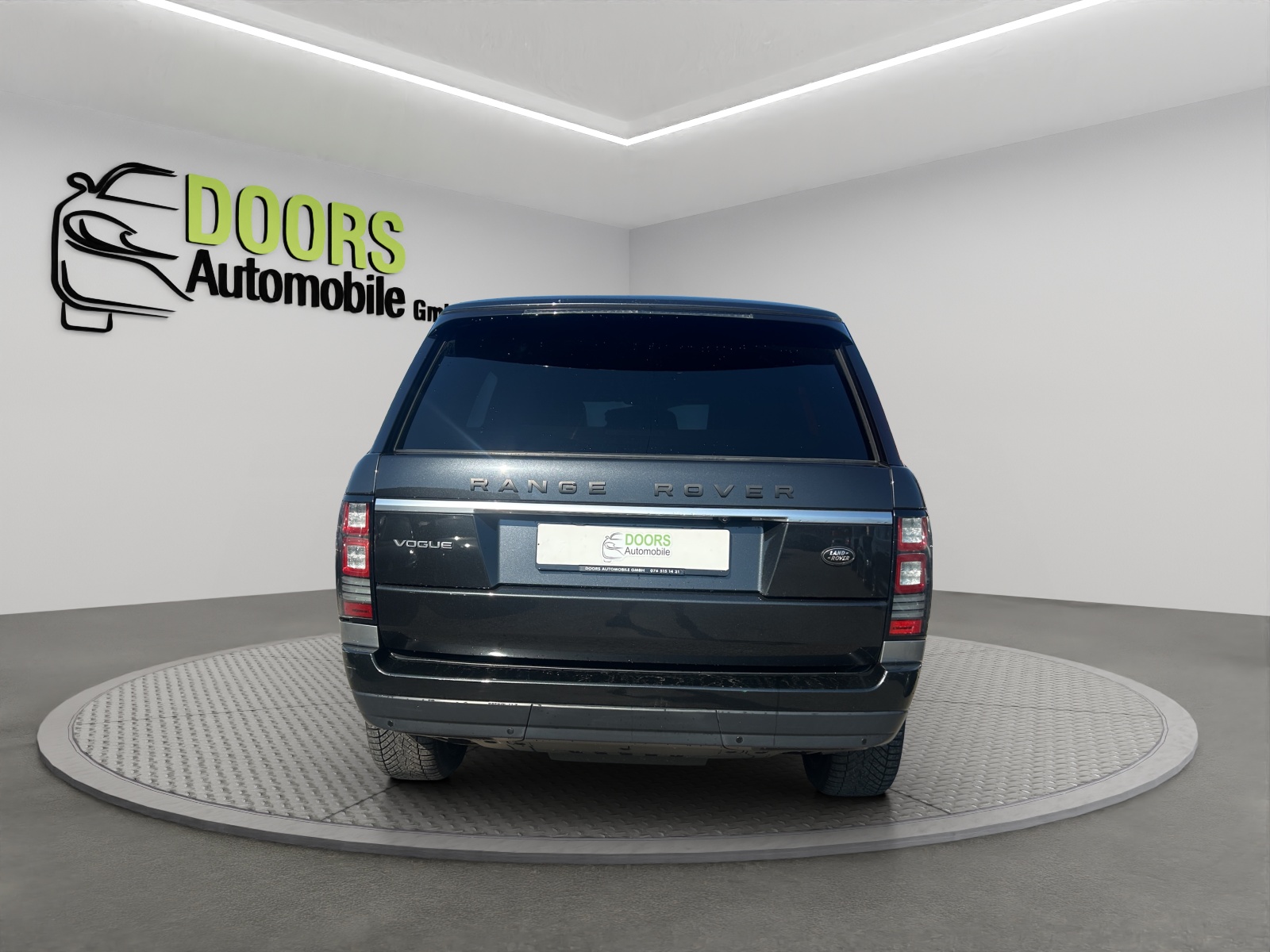 LAND ROVER Range Rover 3.0 TDV6 HSE Automatic-image-4